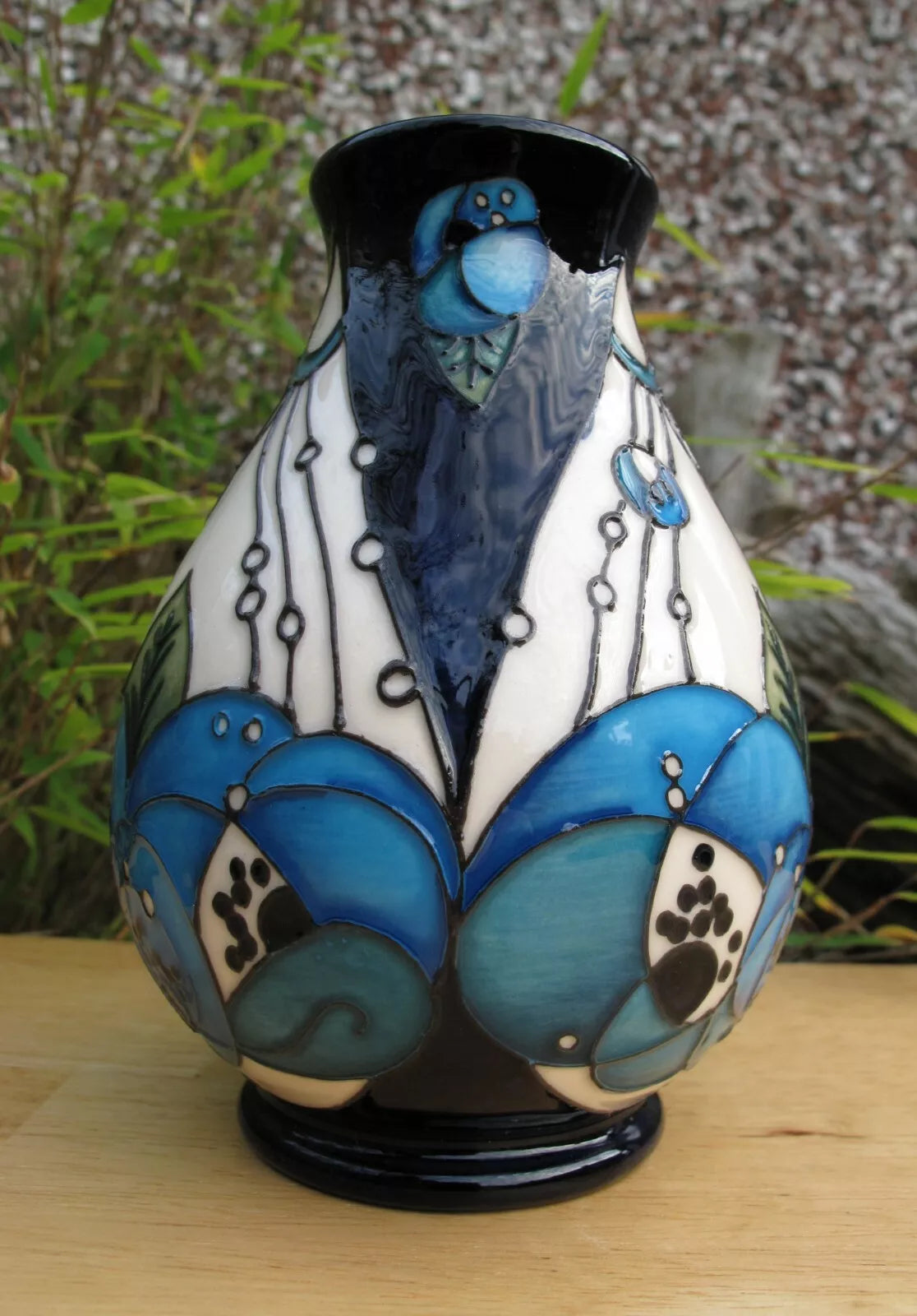 Moorcroft RENNIE ROSE BLUE Vase 7/5 Trial 29.11.19 Retail Price £375 Mackintosh