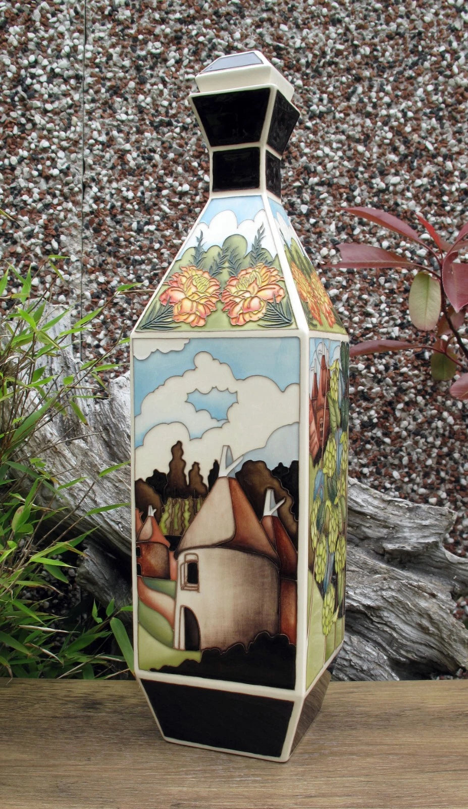 Moorcroft Rare OAST HOUSES Limited Edition 10/10 Vase 96/16 Retail Price £2915