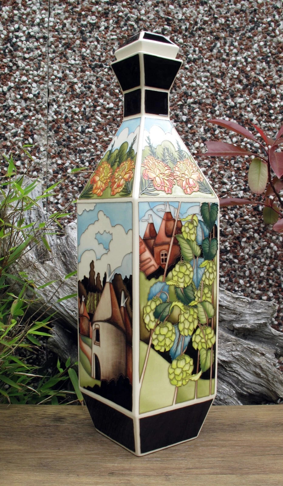 Moorcroft Rare OAST HOUSES Limited Edition 10/10 Vase 96/16 Retail Price £2915