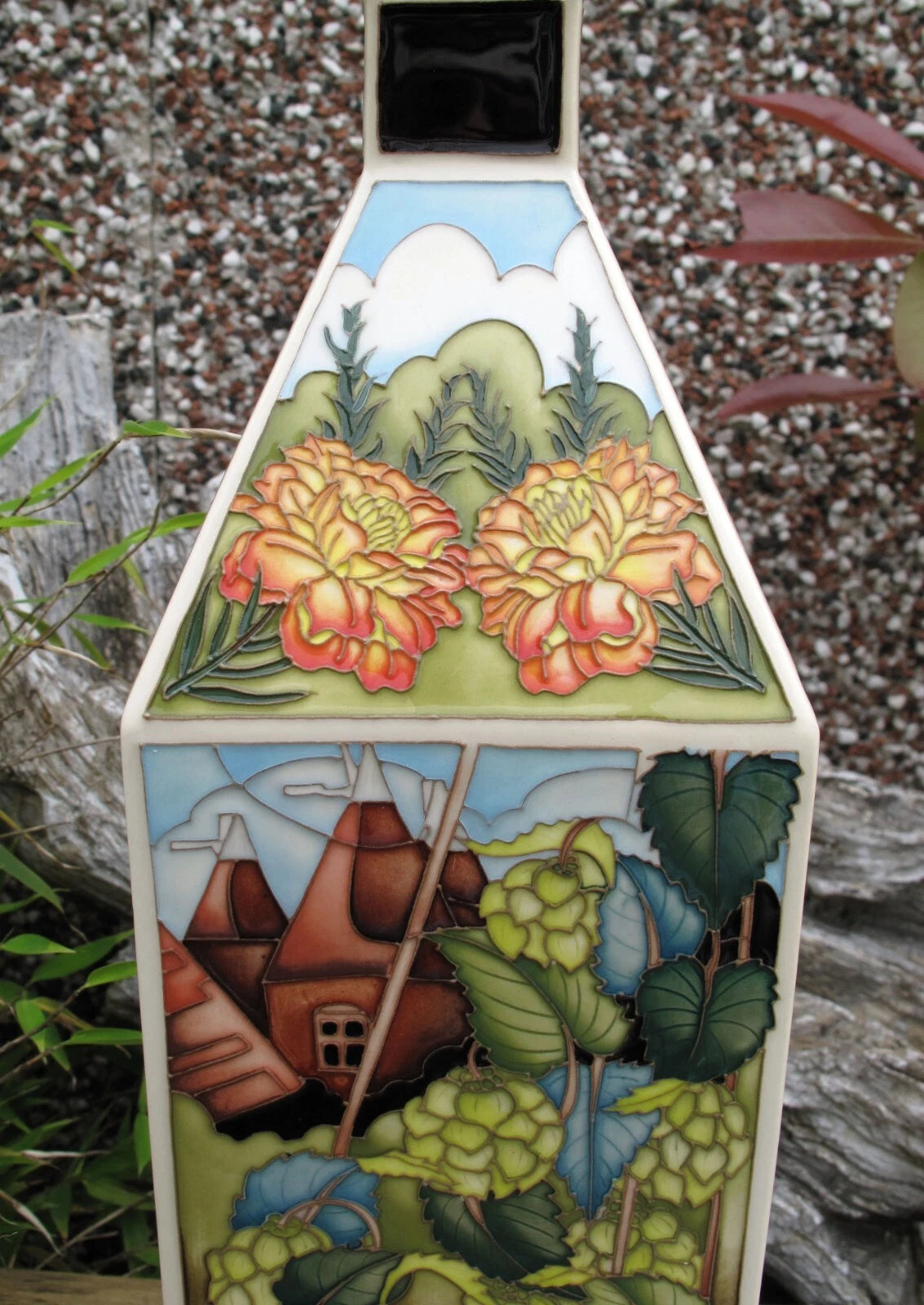 Moorcroft Rare OAST HOUSES Limited Edition 10/10 Vase 96/16 Retail Price £2915