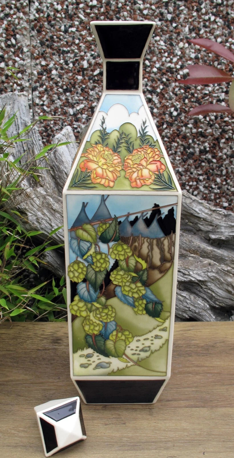 Moorcroft Rare OAST HOUSES Limited Edition 10/10 Vase 96/16 Retail Price £2915