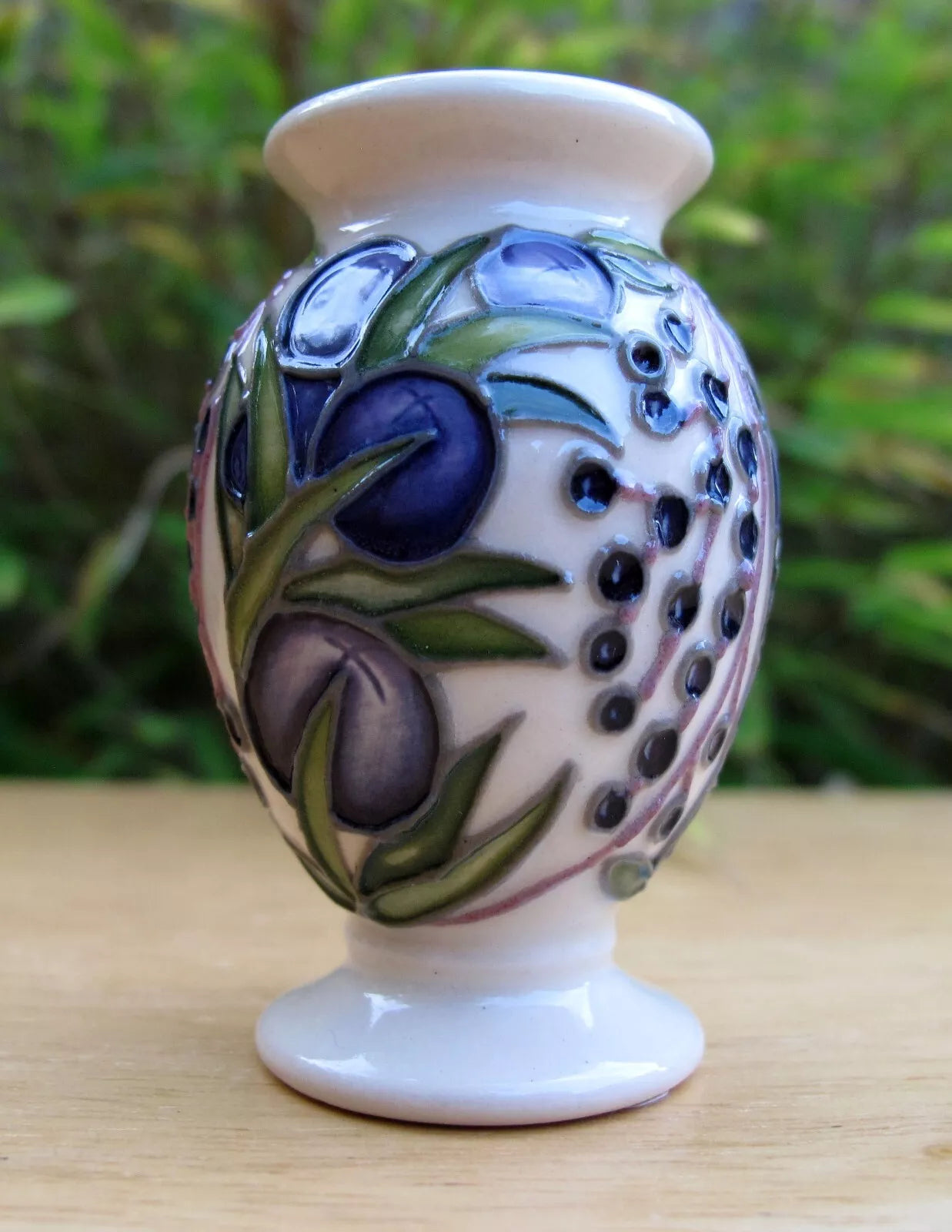 Moorcroft Miniature JUNIPER Master Trial 23.3.17 Vase 370/2 Retail Price £165