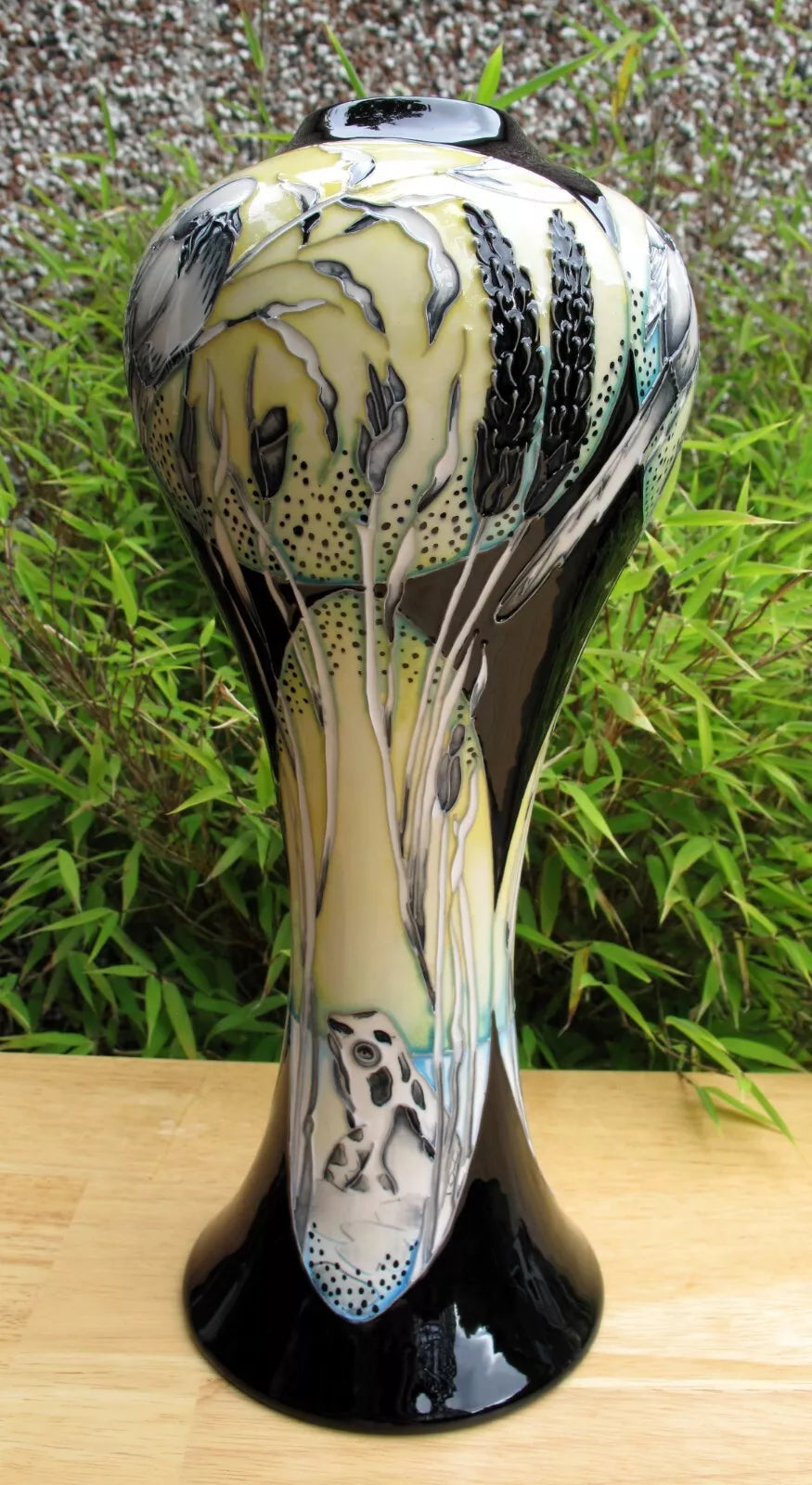 Moorcroft BOXED LITTORAL LIFE Vase shape 300/13 LIMITED EDITION 29/60 RRP £895