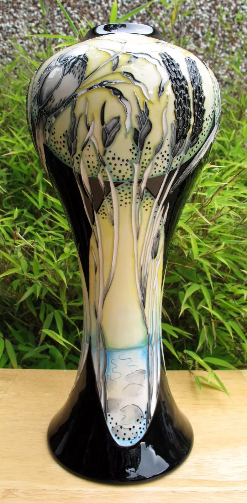 Moorcroft BOXED LITTORAL LIFE Vase shape 300/13 LIMITED EDITION 29/60 RRP £895