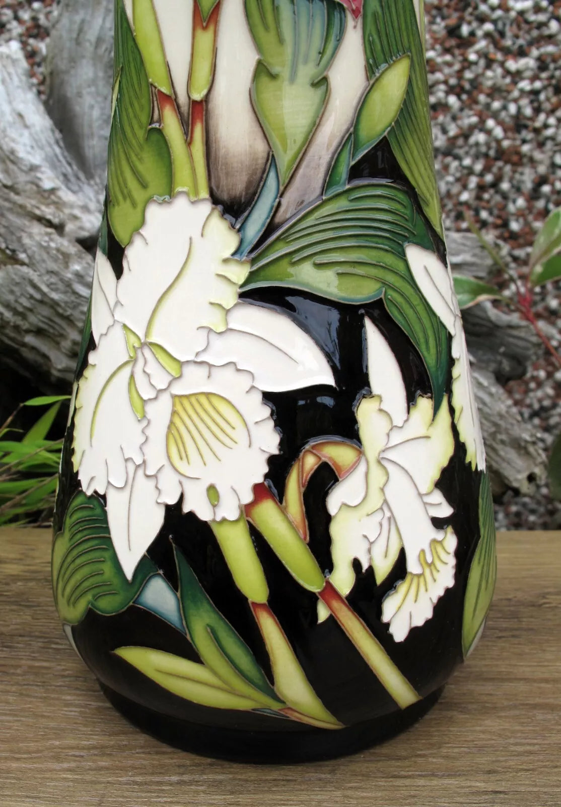 Moorcroft RHS NELLY ROBERTS Vase 364/12 Limited Edition 18/25 Retail Price £1050