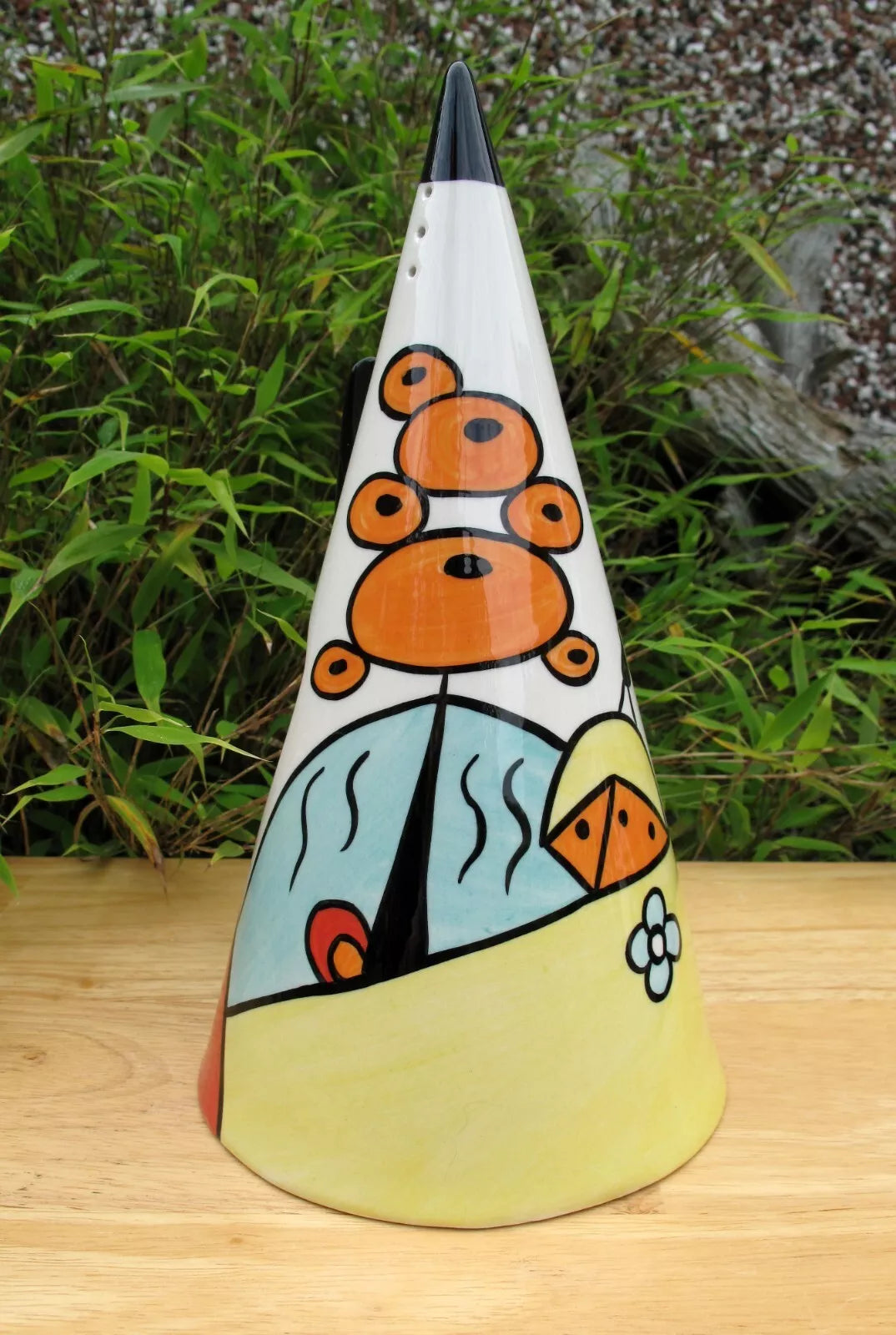 Lorna Bailey Rare GIANT POOLFIEDS FIN Sugar Sifter Shaker Jan 2002 Height 23cm