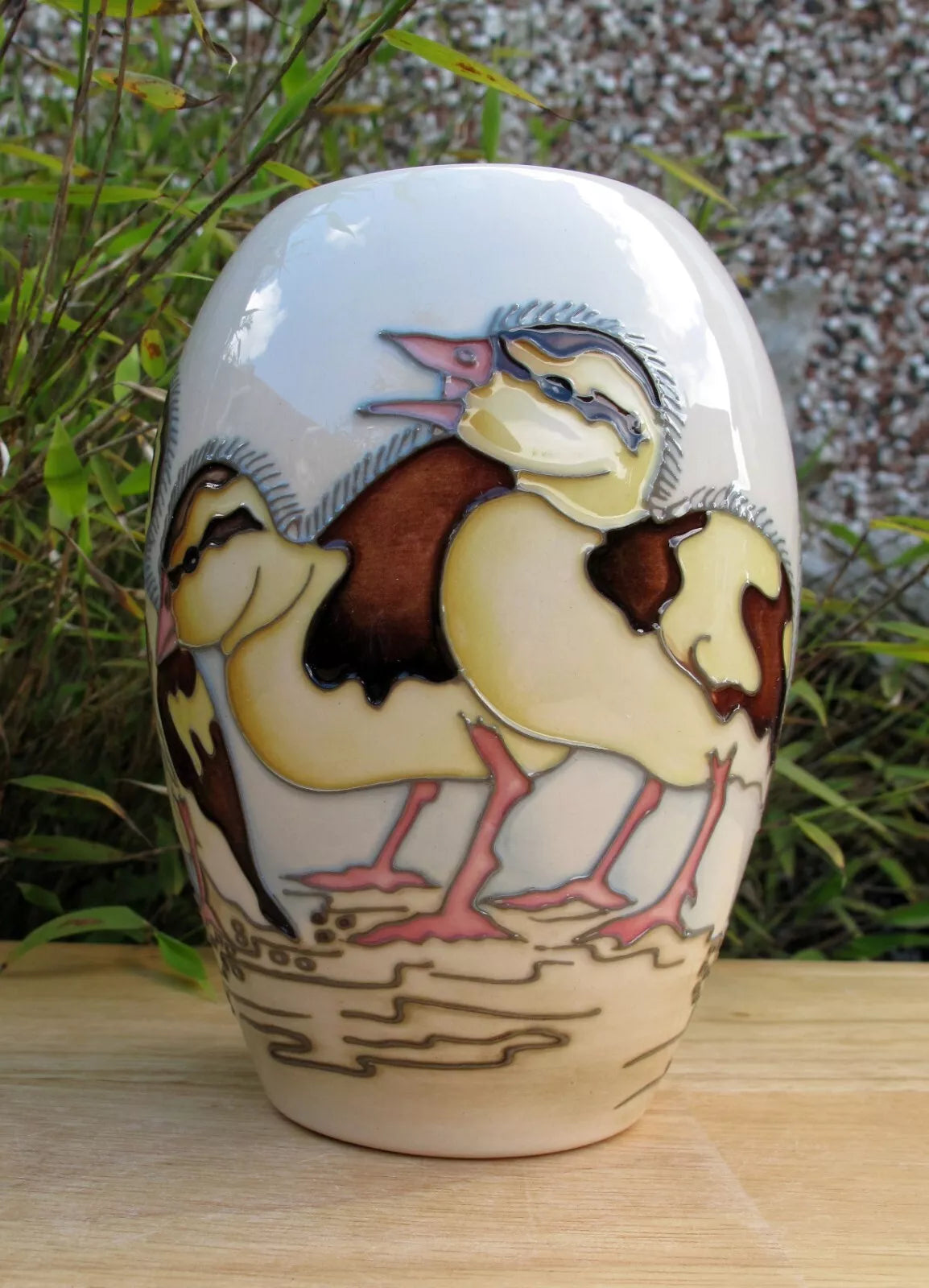 Moorcroft SPRING DUCKLINGS vase 102/5 Numbered Edition First Quality RRP £295