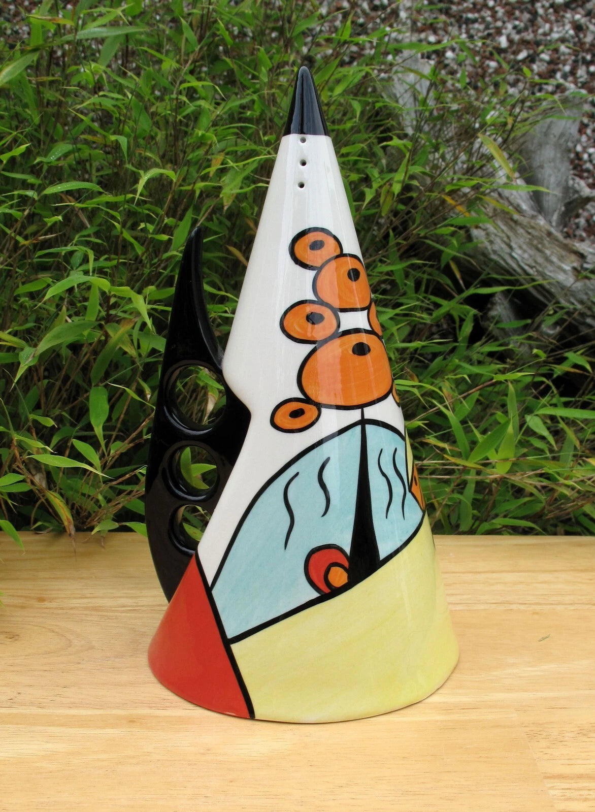 Lorna Bailey Rare GIANT POOLFIEDS FIN Sugar Sifter Shaker Jan 2002 Height 23cm