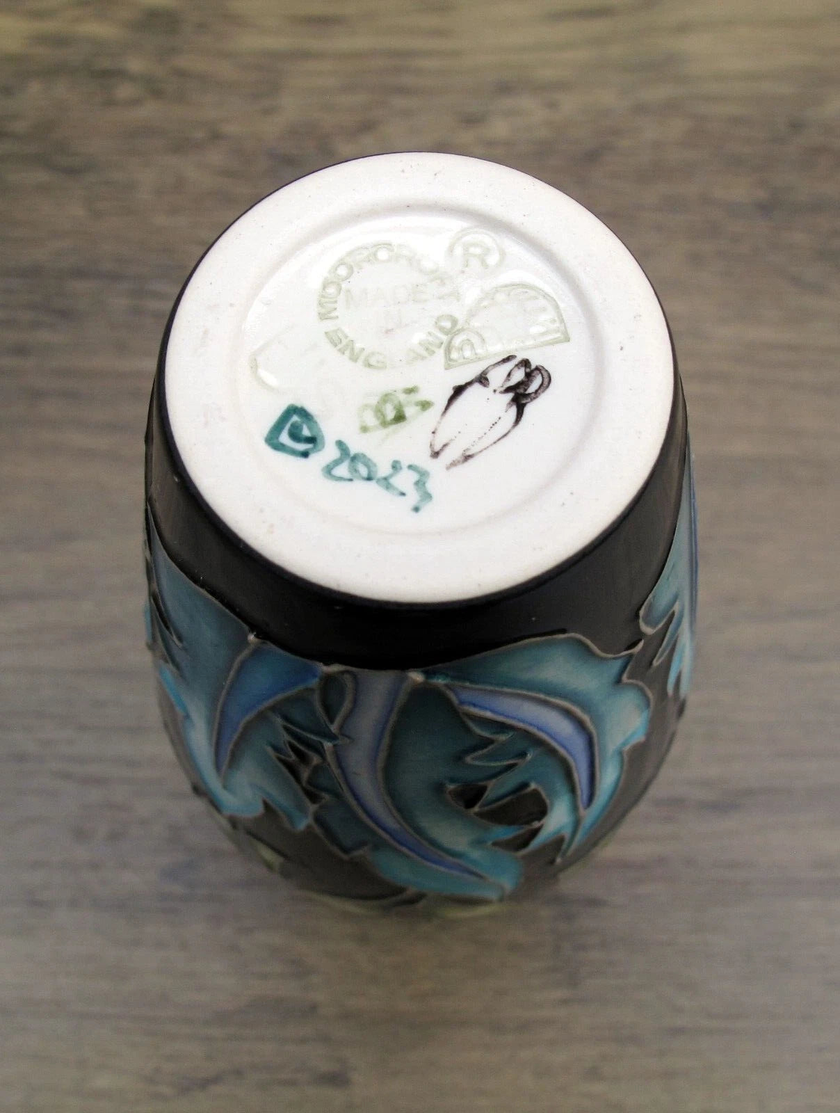 Moorcroft MILLIEFLEURS Vase Shape 06/5 Retail Price £335 Emma Bossons