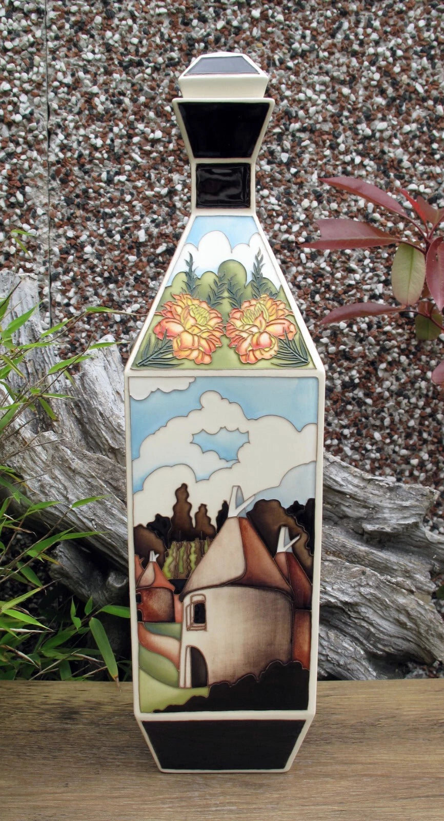 Moorcroft Rare OAST HOUSES Limited Edition 10/10 Vase 96/16 Retail Price £2915