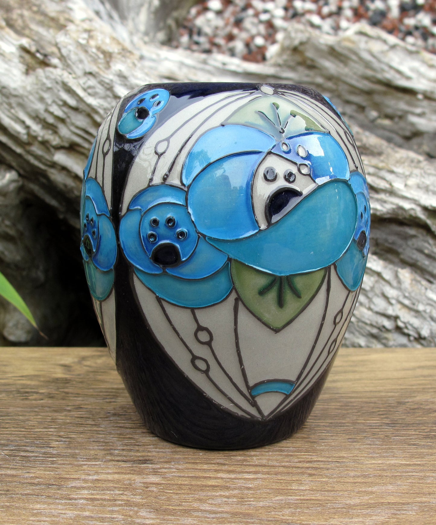 Moorcroft RENNIE ROSE BLUE Trial vase 102/3 RRP £225 Charles Rennie Mackintosh