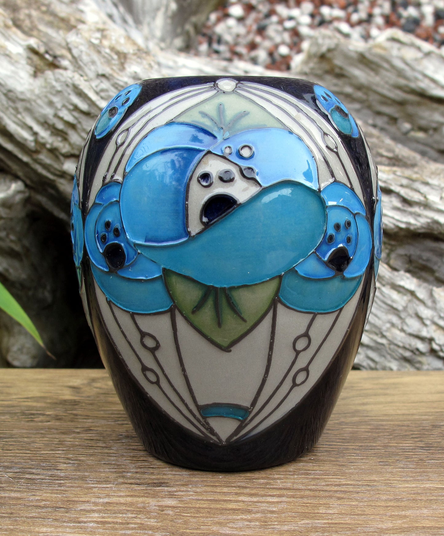 Moorcroft RENNIE ROSE BLUE Trial vase 102/3 RRP £225 Charles Rennie Mackintosh