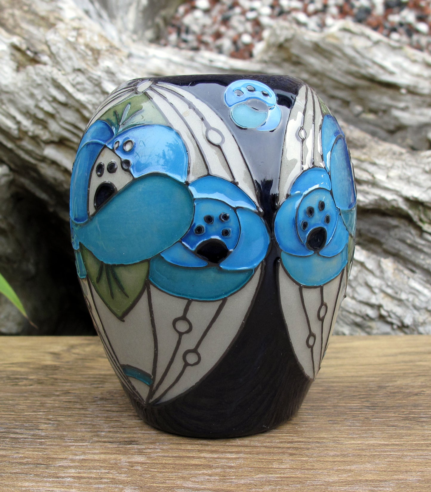 Moorcroft RENNIE ROSE BLUE Trial vase 102/3 RRP £225 Charles Rennie Mackintosh