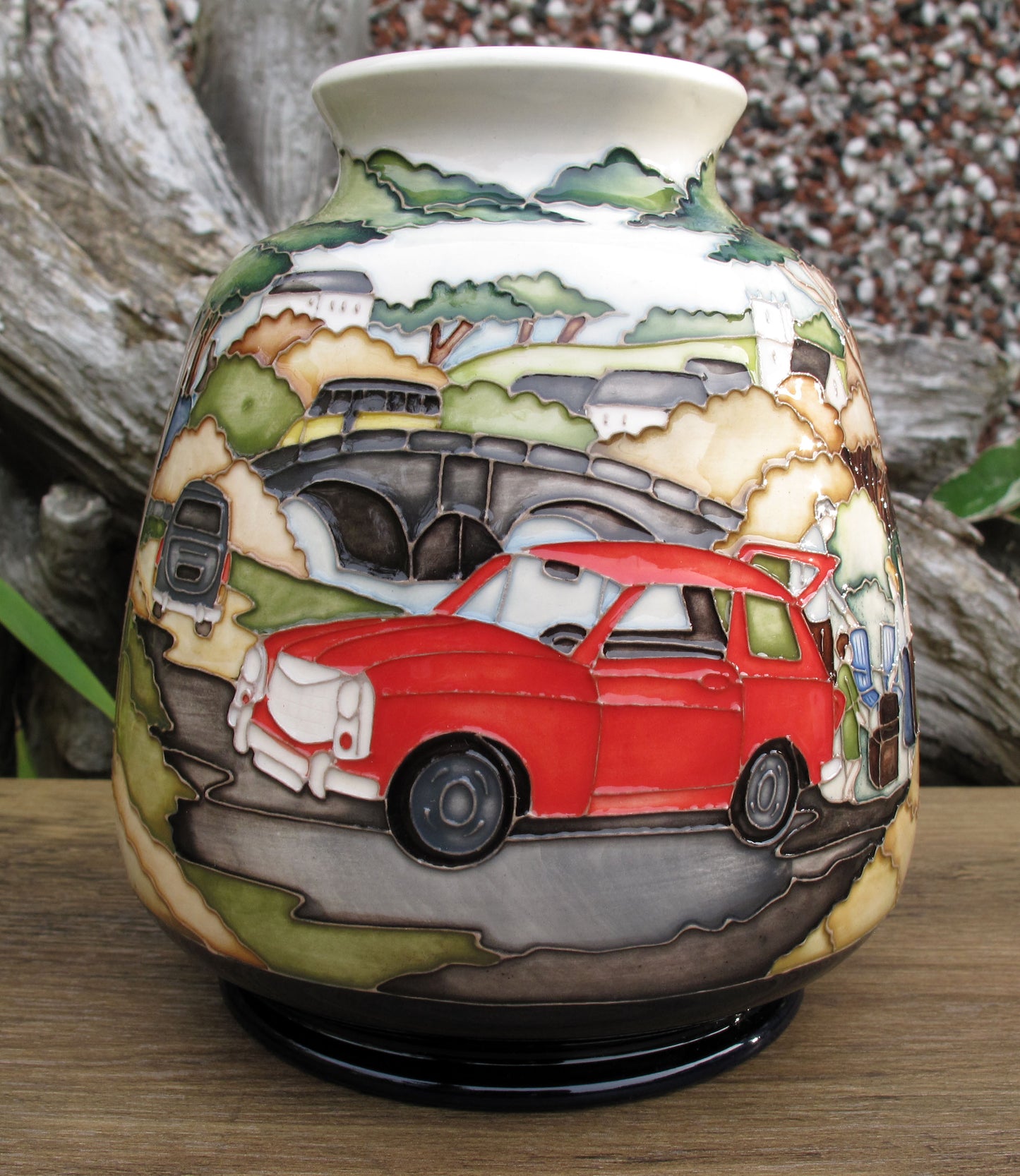 Moorcroft Exquisite LIFE WITH FARINA Vase 198/5 Limited Edition 6/15 RRP £920
