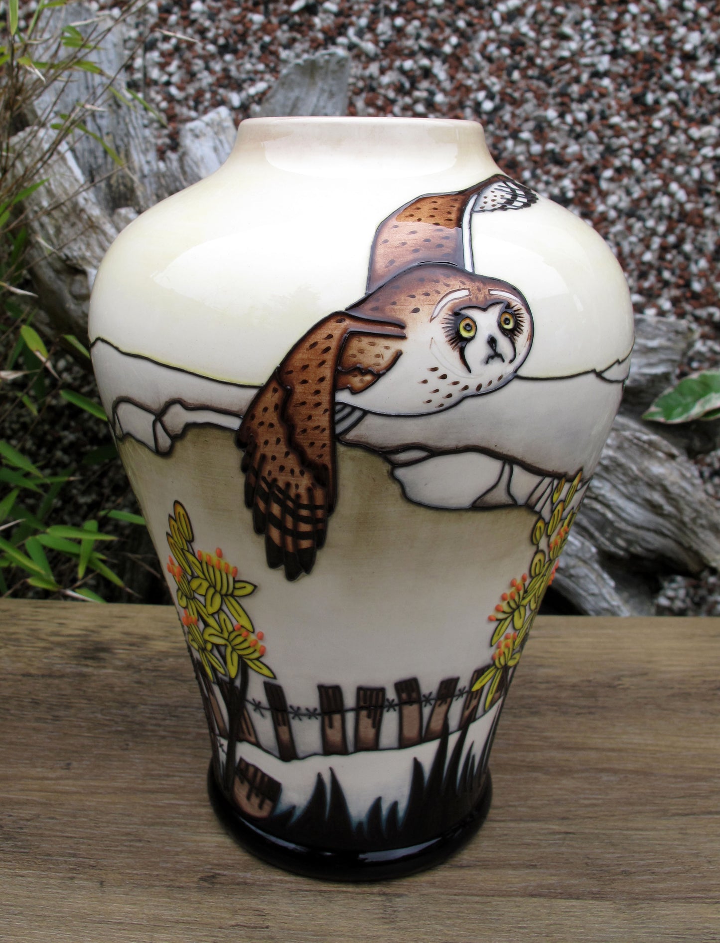 Moorcroft VERY RARE SHORT EARED OWL Vase 576/9 Trial 2.10.23 Retail Price £1545