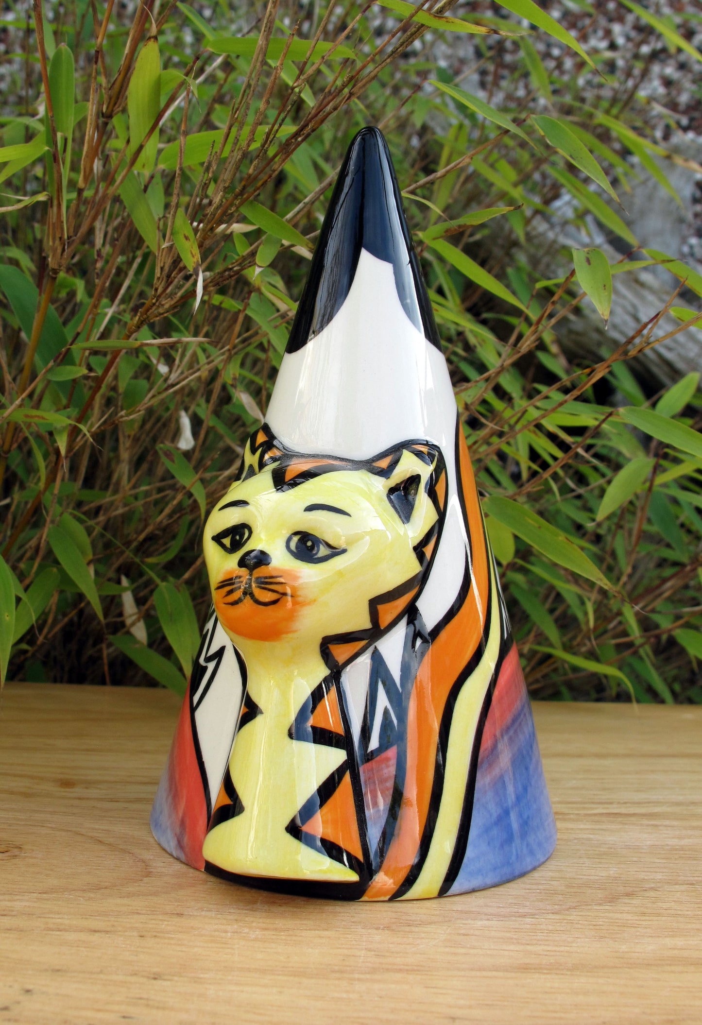 Lorna Bailey THE CAT 12th Collectors Club Piece May 2004  Sugar Shaker Sifter