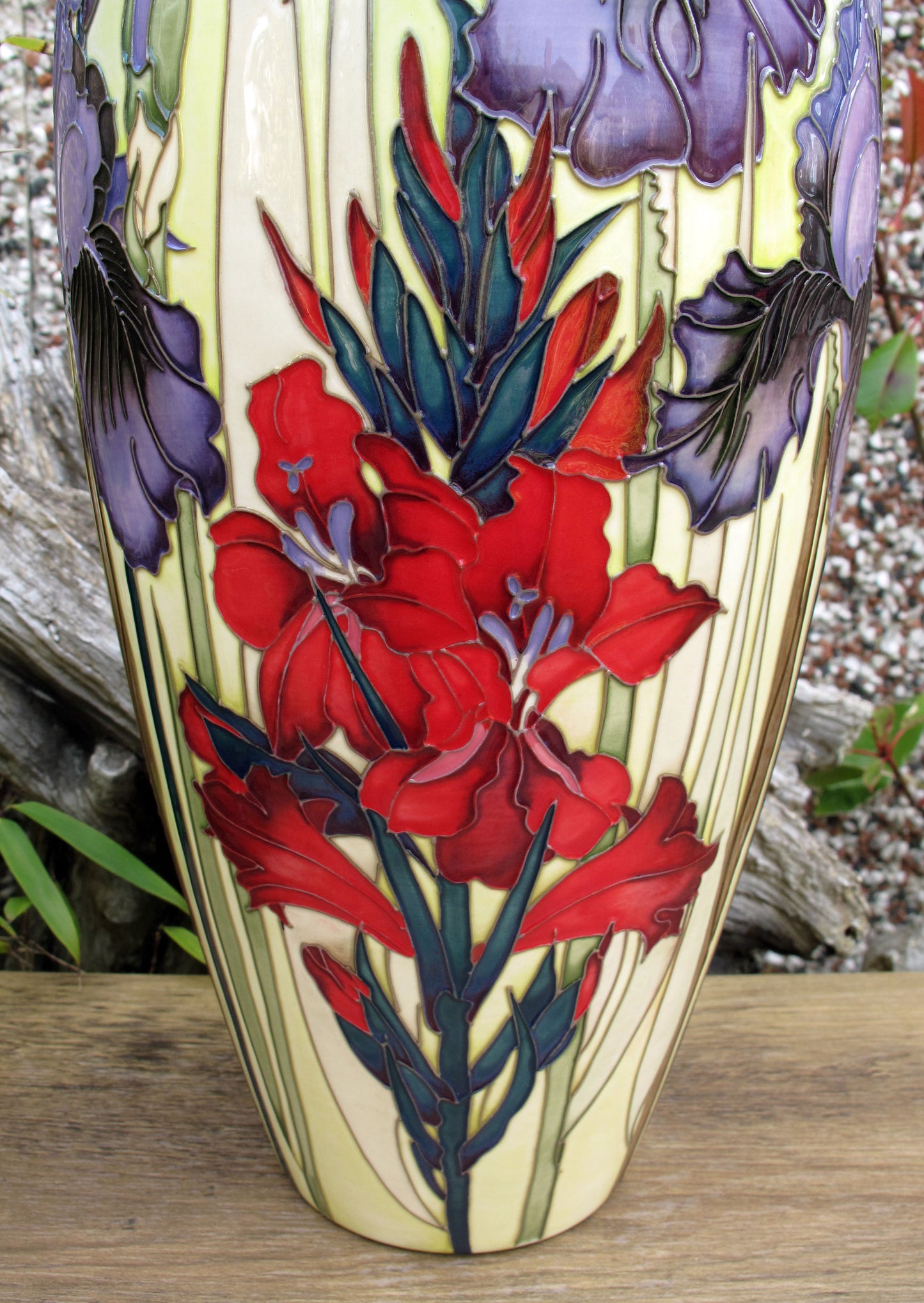 Moorcroft Rare BENTON NIGEL Vase Shape 101/14 Trial 29.1.24 Retail Price £1995