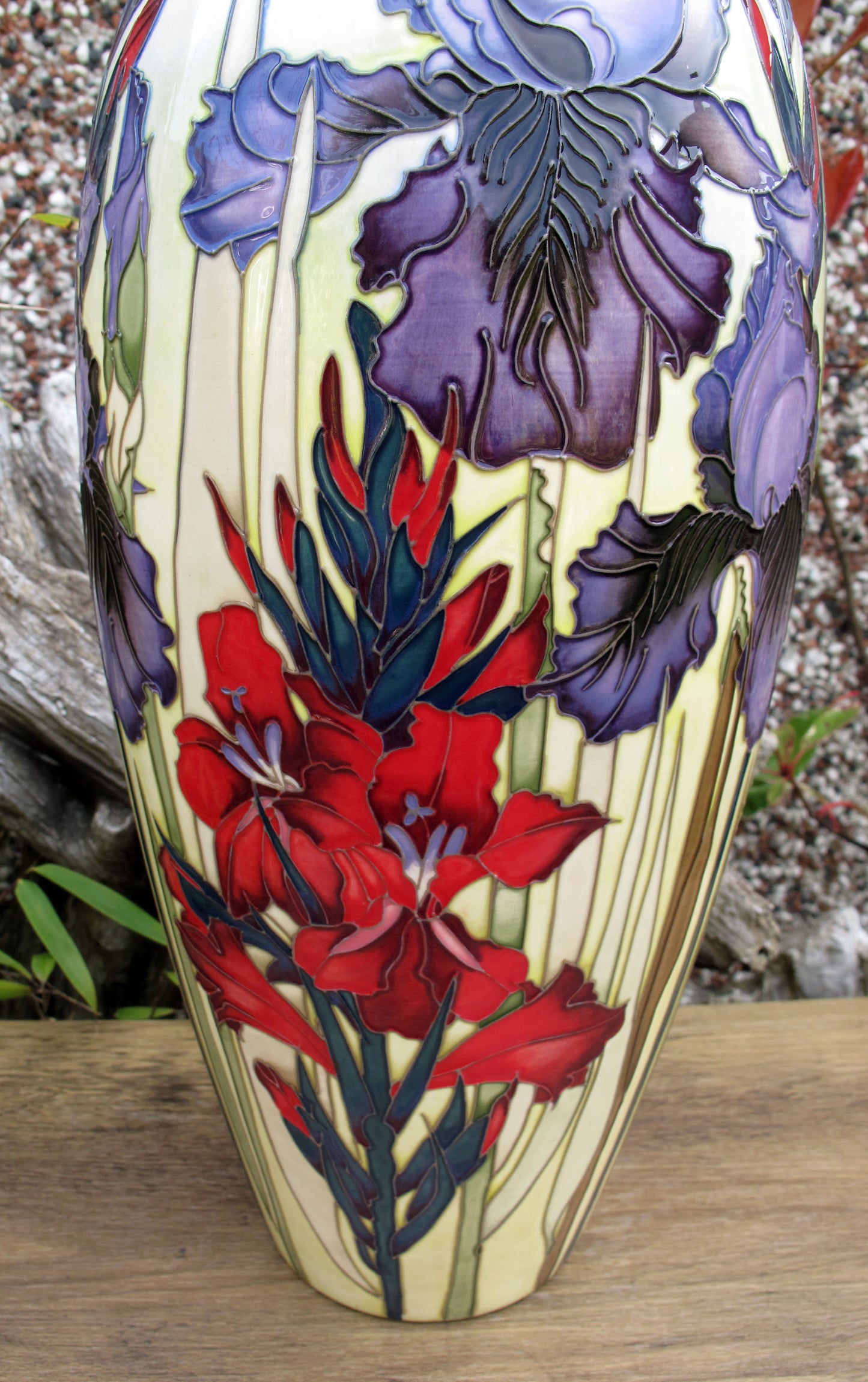 Moorcroft Rare BENTON NIGEL Vase Shape 101/14 Trial 29.1.24 Retail Price £1995