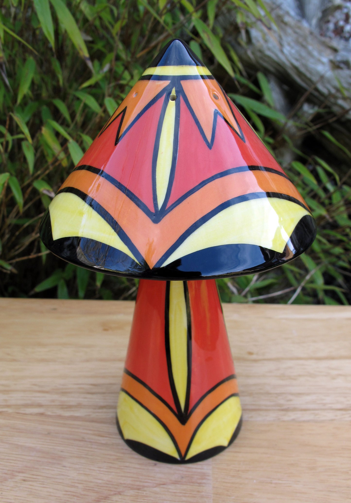 Lorna Bailey Very Rare Early KIRO Sugar Sifter 2000 Old Ellgreabe Pottery
