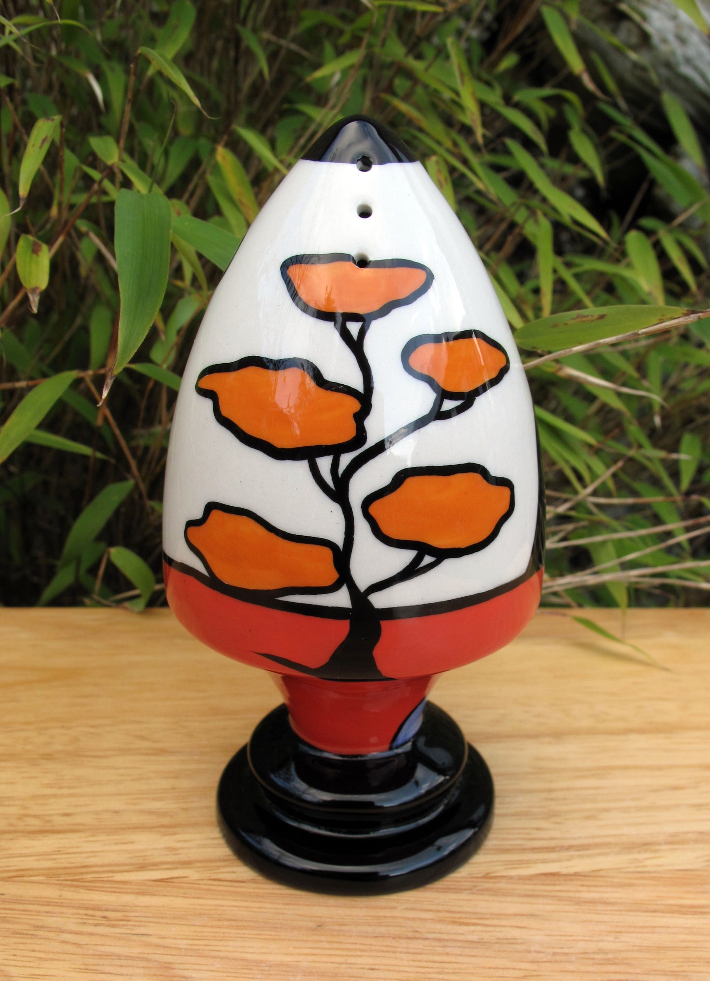 Lorna Bailey Rare ORIENTAL BULLET Sugar Sifter Shaker Available January  2001