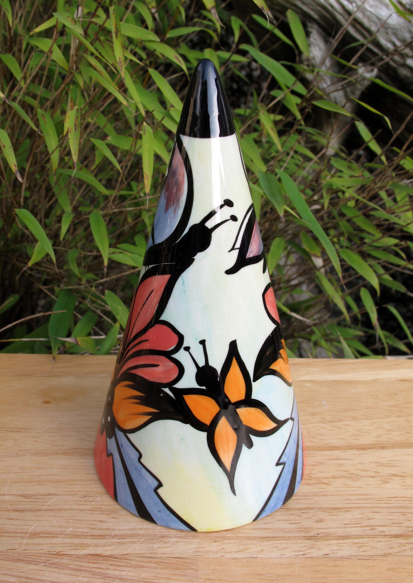 Lorna Bailey SUMMER Sugar Shaker Limited Edition 16/75  June 2004 Butterflies