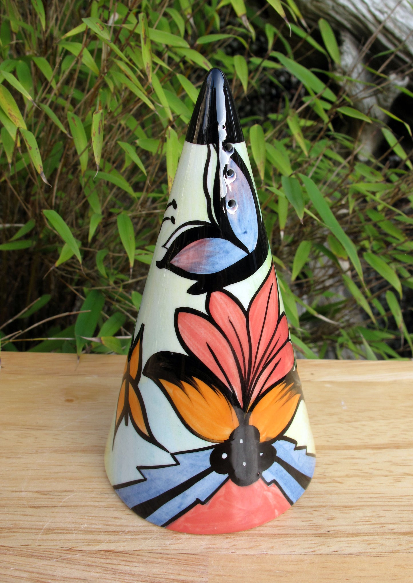 Lorna Bailey SUMMER Sugar Shaker Limited Edition 16/75  June 2004 Butterflies