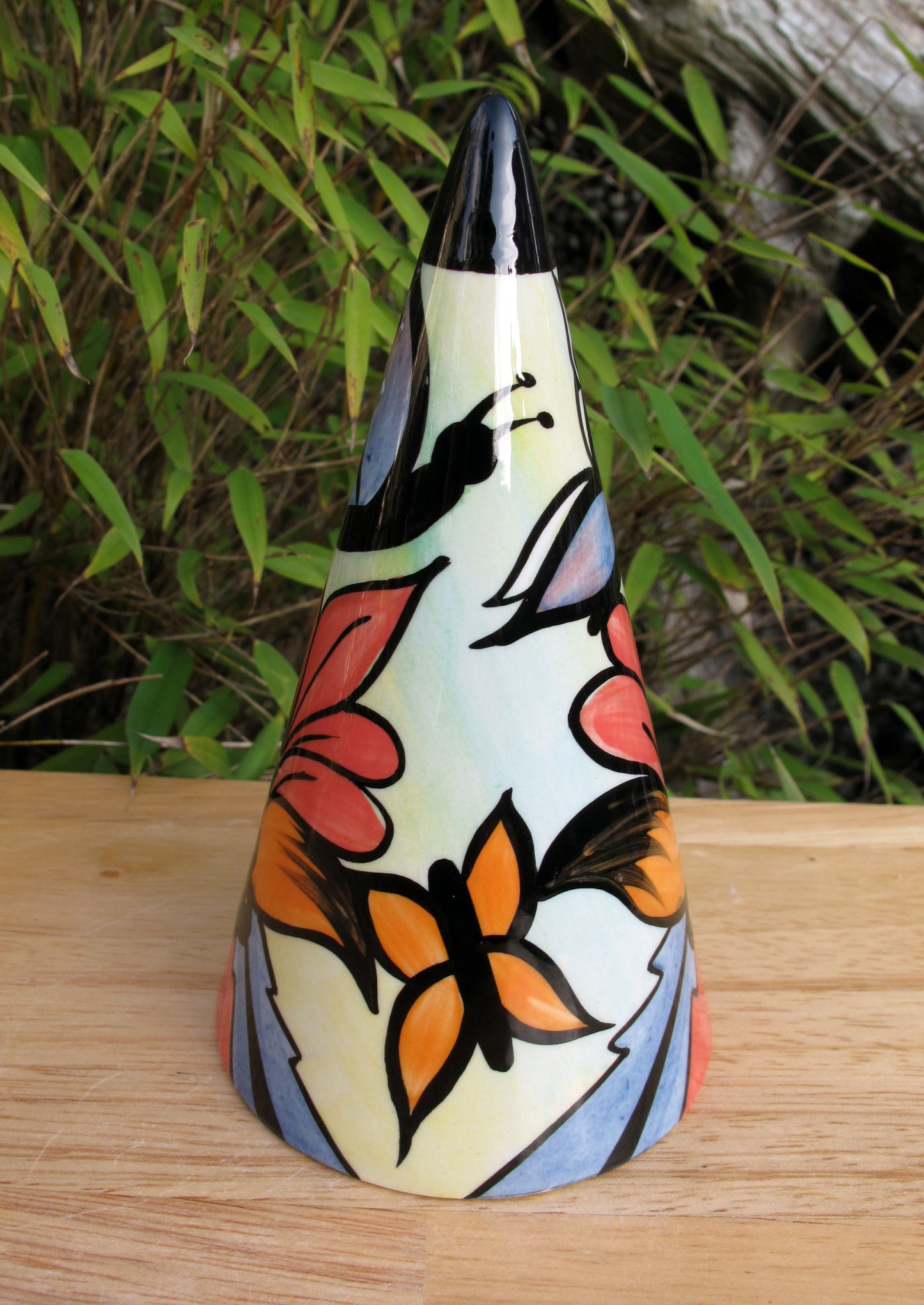 Lorna Bailey SUMMER Sugar Shaker Limited Edition 16/75  June 2004 Butterflies