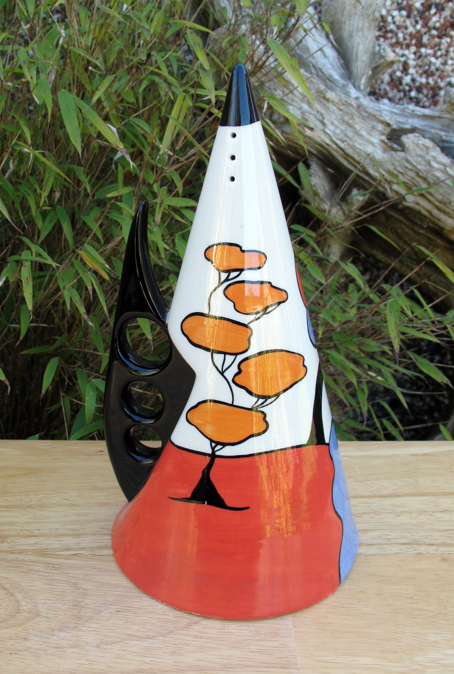 Lorna Bailey Rare GIANT ORIENTAL FIN Sugar Sifter Shaker January 2001