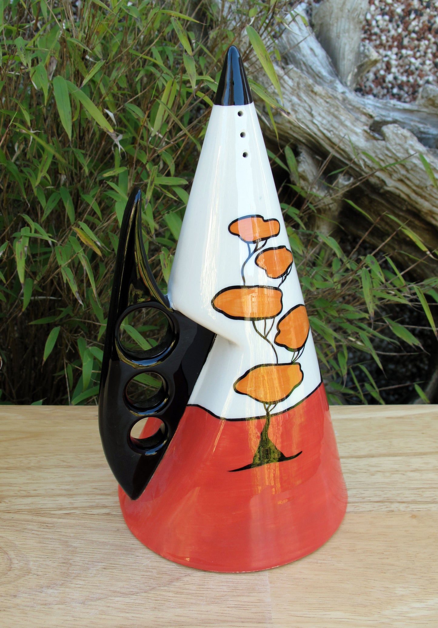 Lorna Bailey Rare GIANT ORIENTAL FIN Sugar Sifter Shaker January 2001