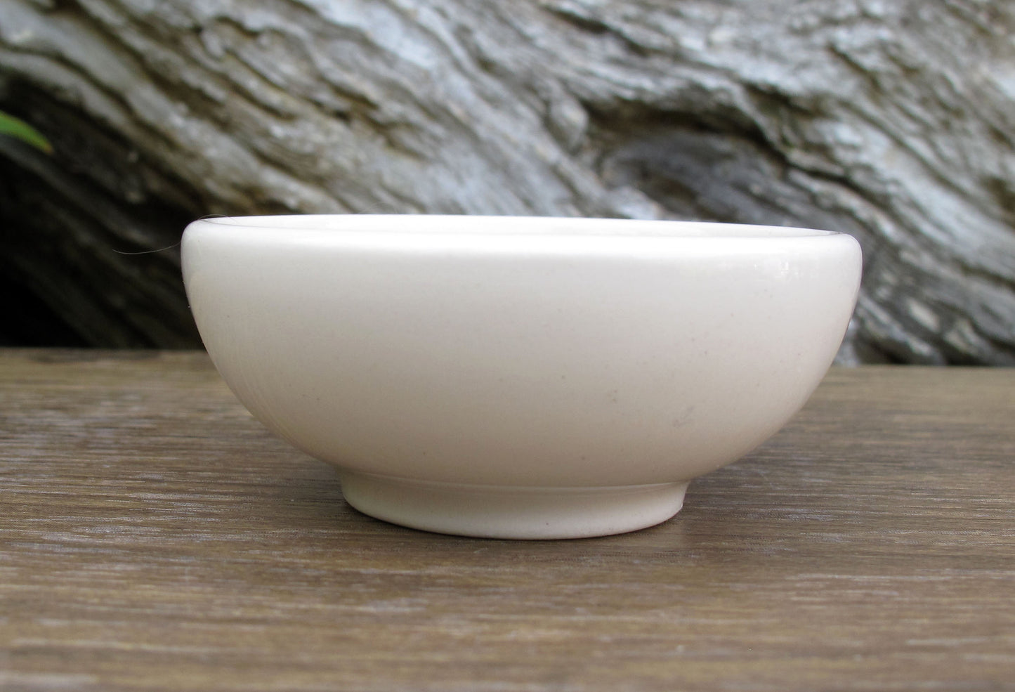 Moorcroft Miniature  ORACEL ROSE PINK Bowl Shape 711/2 Retail Price £145