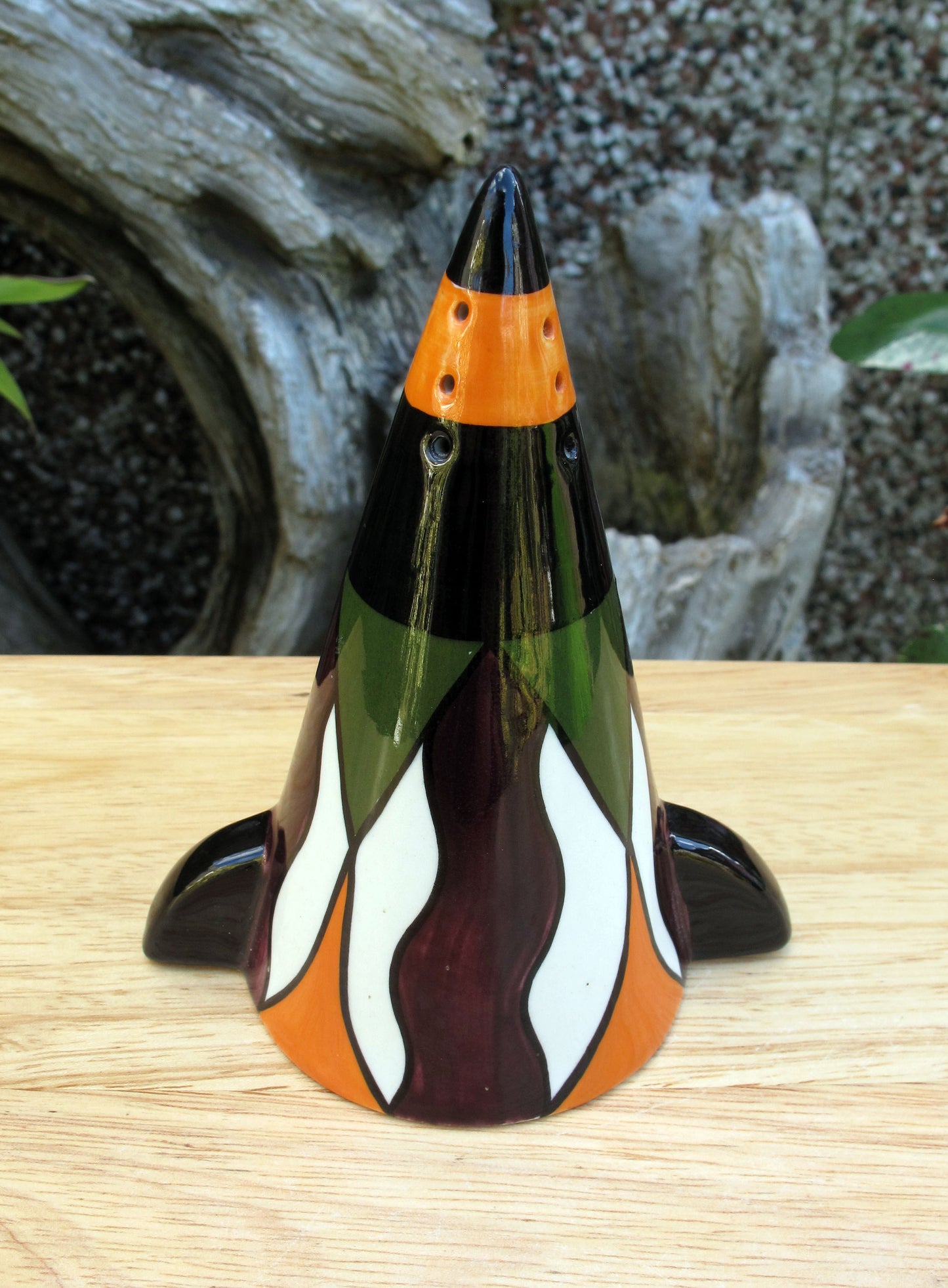 Lorna Bailey EXTREMELY RARE CARNIVAL FINNED Sugar Sifter Shaker August 1996