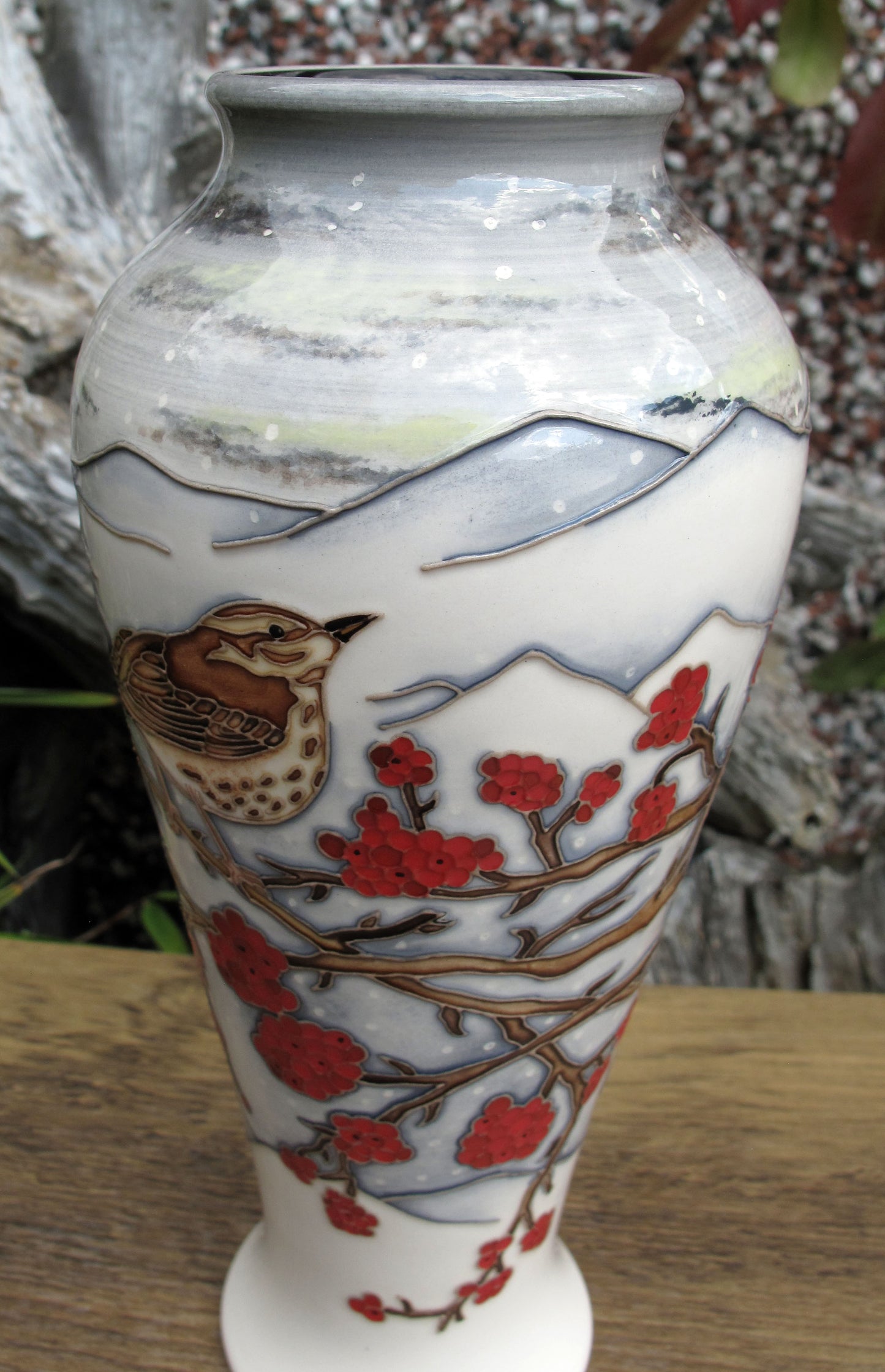 Moorcroft Very Rare REDWING Vase 122/8 Trial Date 7.3.25 Retail Price £980 BIRDS