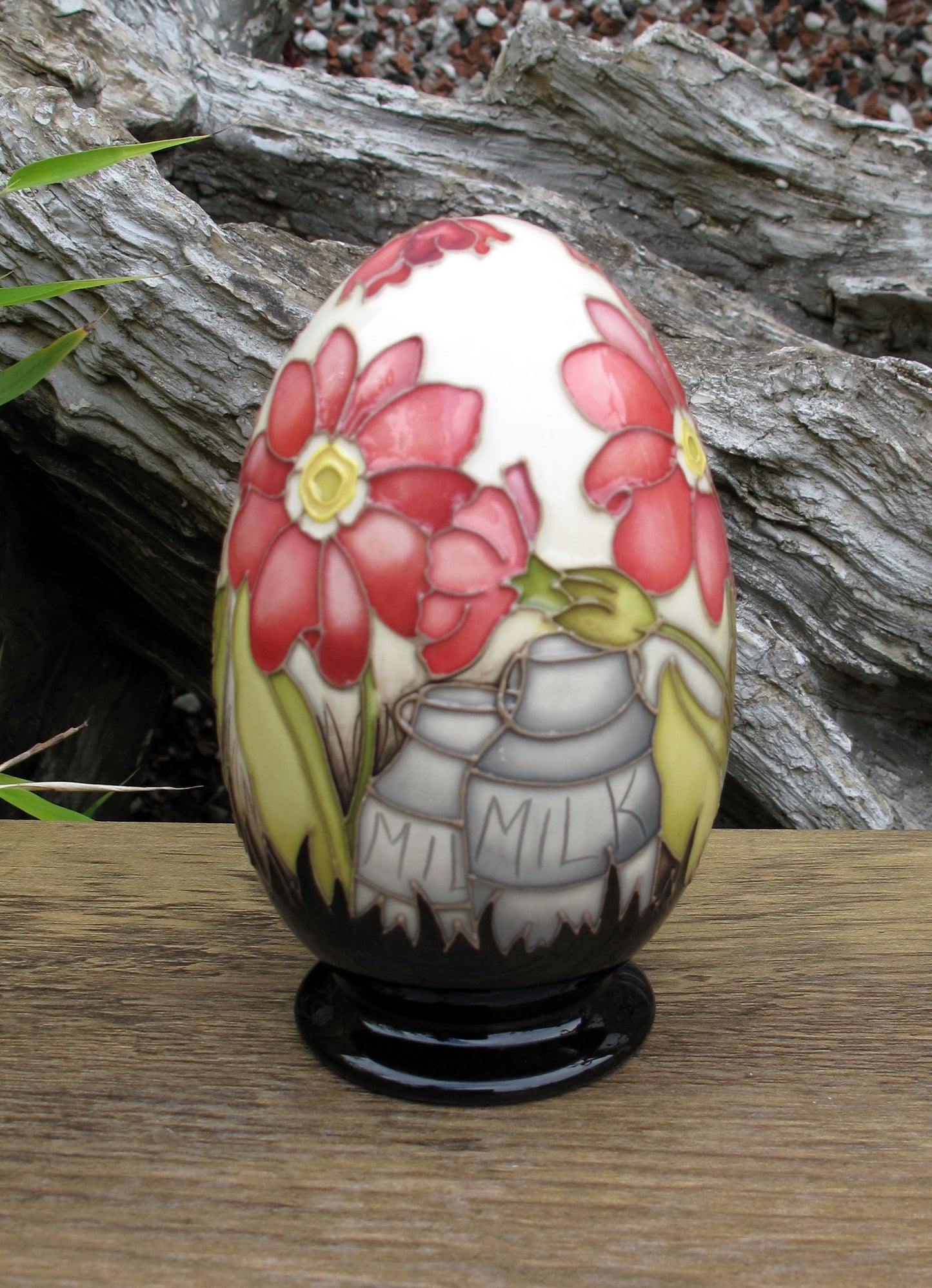 Moorcroft VERY RARE SCOTTISH EGG Trial Date 24.2.25 Retail Price £495 FAIRY