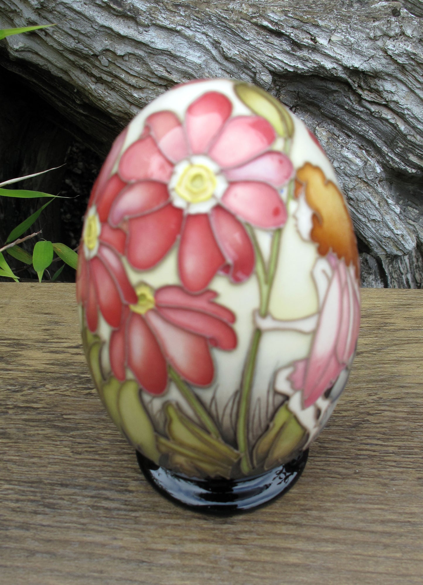 Moorcroft VERY RARE SCOTTISH EGG Trial Date 24.2.25 Retail Price £495 FAIRY