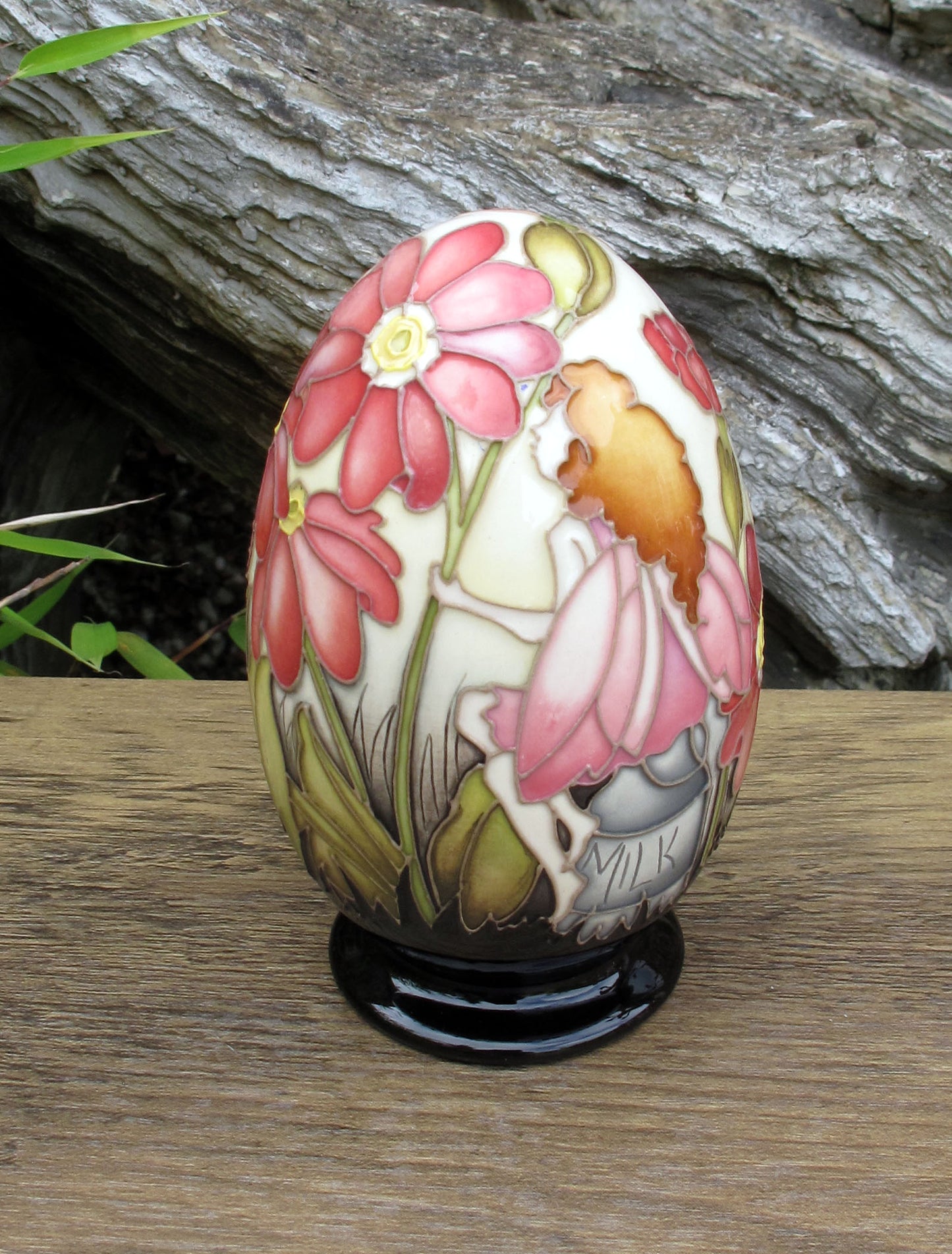Moorcroft VERY RARE SCOTTISH EGG Trial Date 24.2.25 Retail Price £495 FAIRY