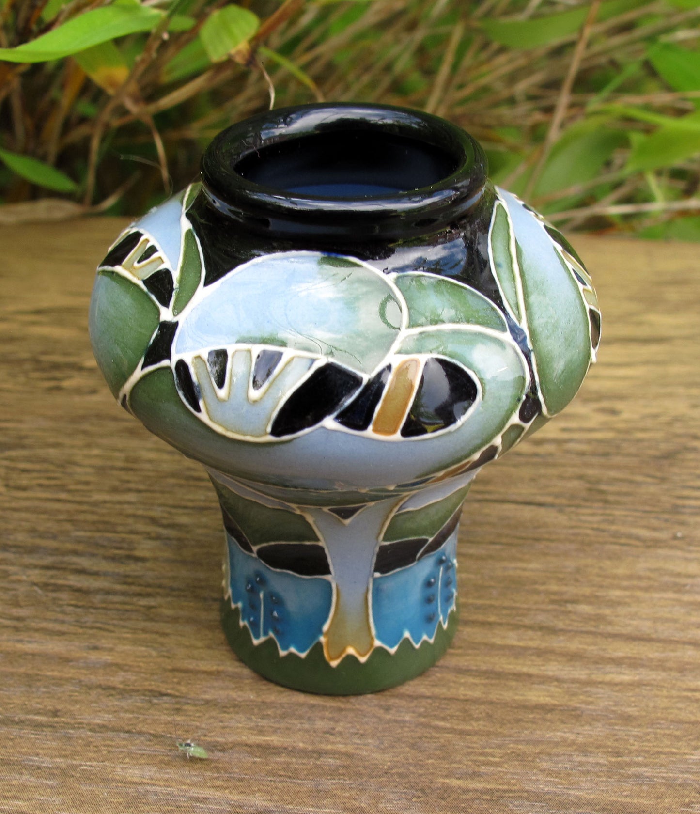 Moorcroft Exquisite SAPPHIRE BLUES Miniature Vase 98/2 Retail Price £295