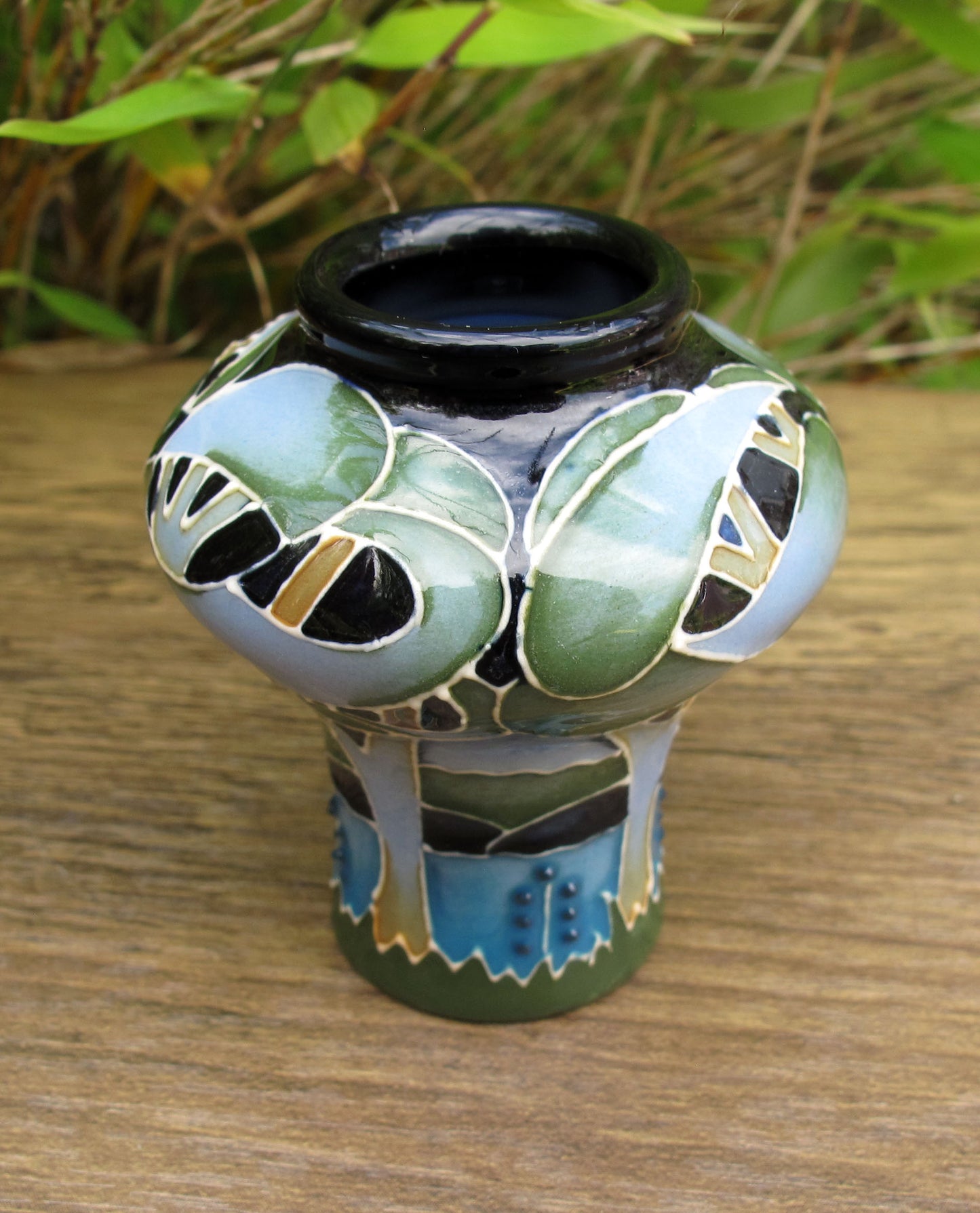 Moorcroft Exquisite SAPPHIRE BLUES Miniature Vase 98/2 Retail Price £295