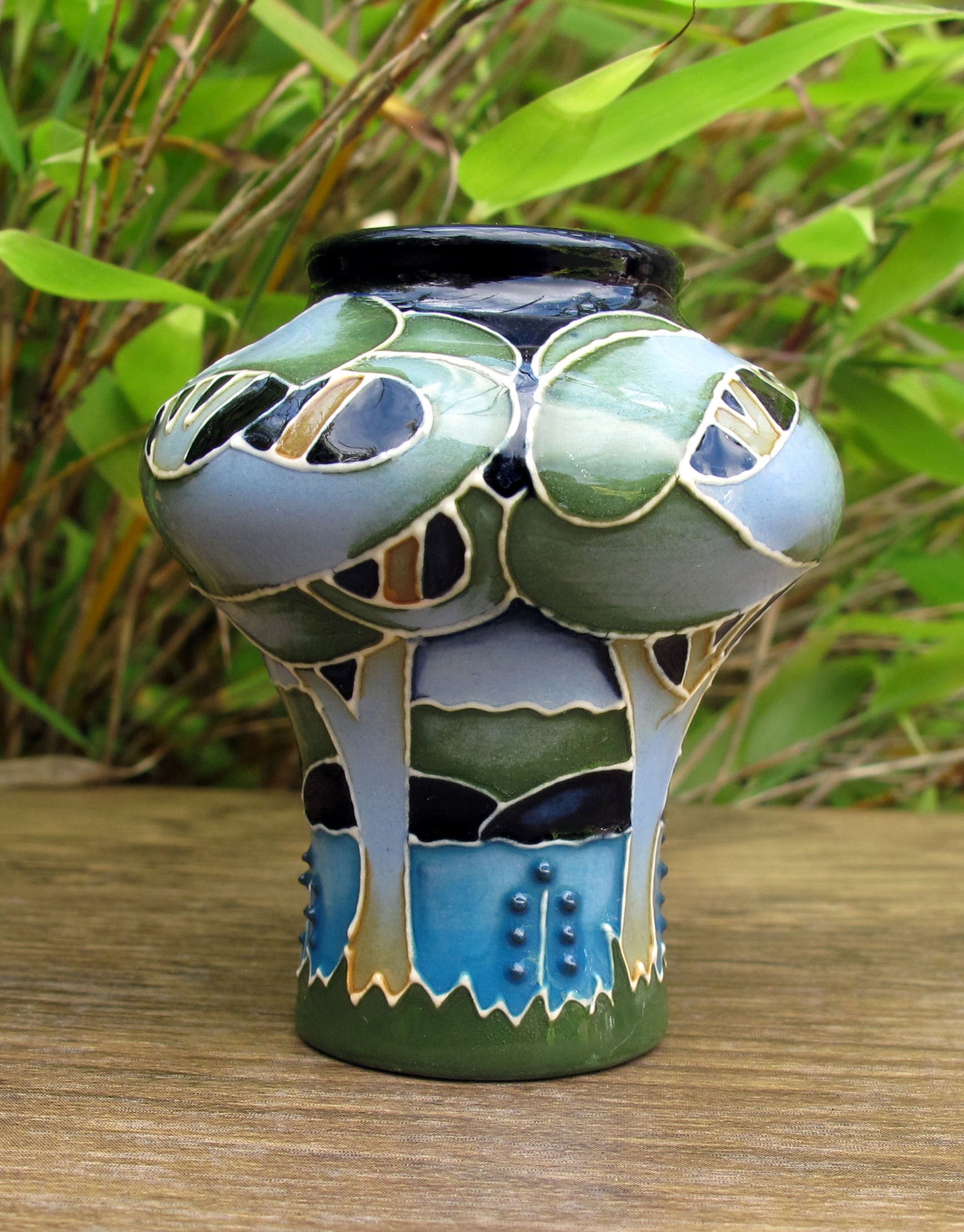 Moorcroft Exquisite SAPPHIRE BLUES Miniature Vase 98/2 Retail Price £295