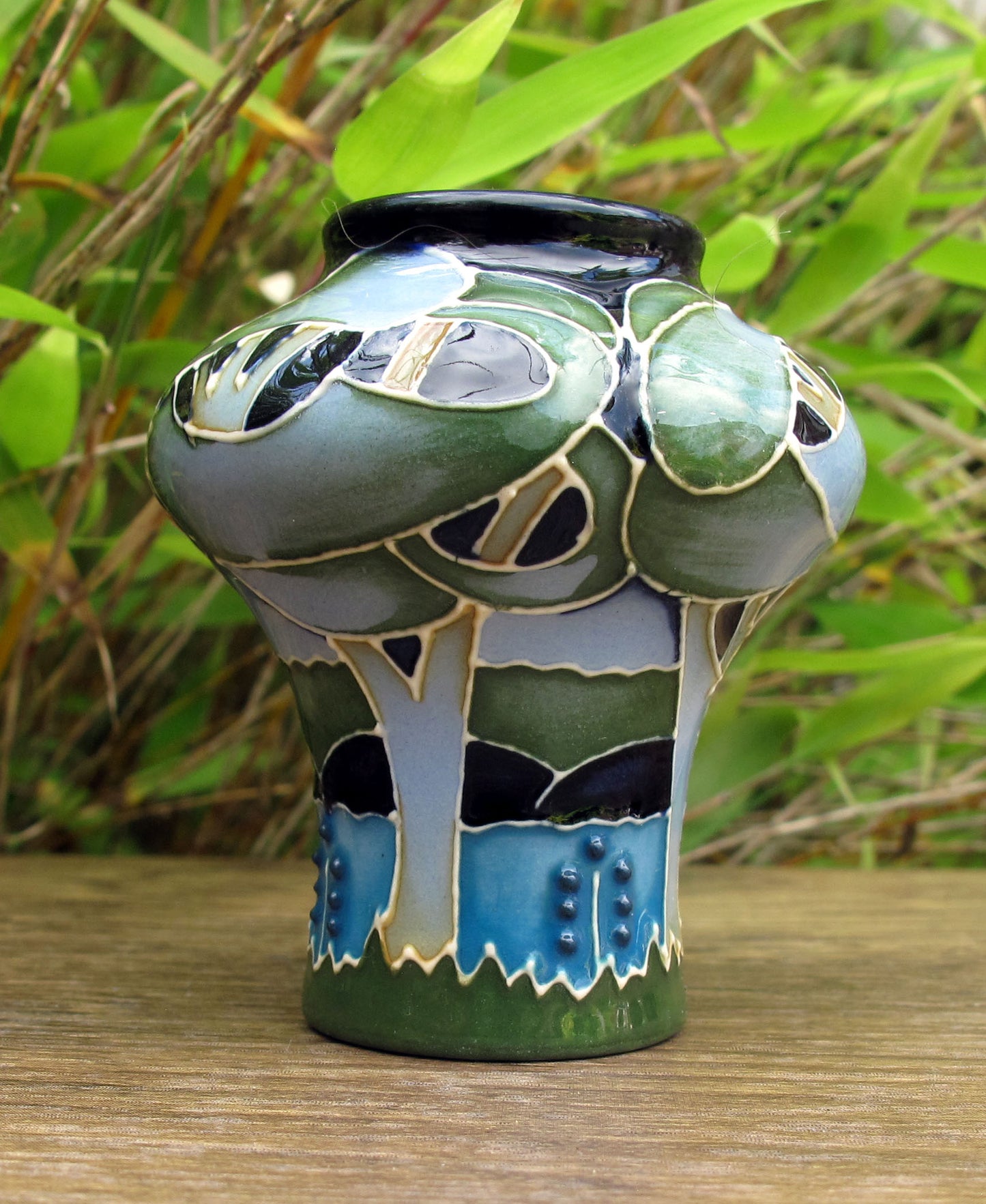 Moorcroft Exquisite SAPPHIRE BLUES Miniature Vase 98/2 Retail Price £295