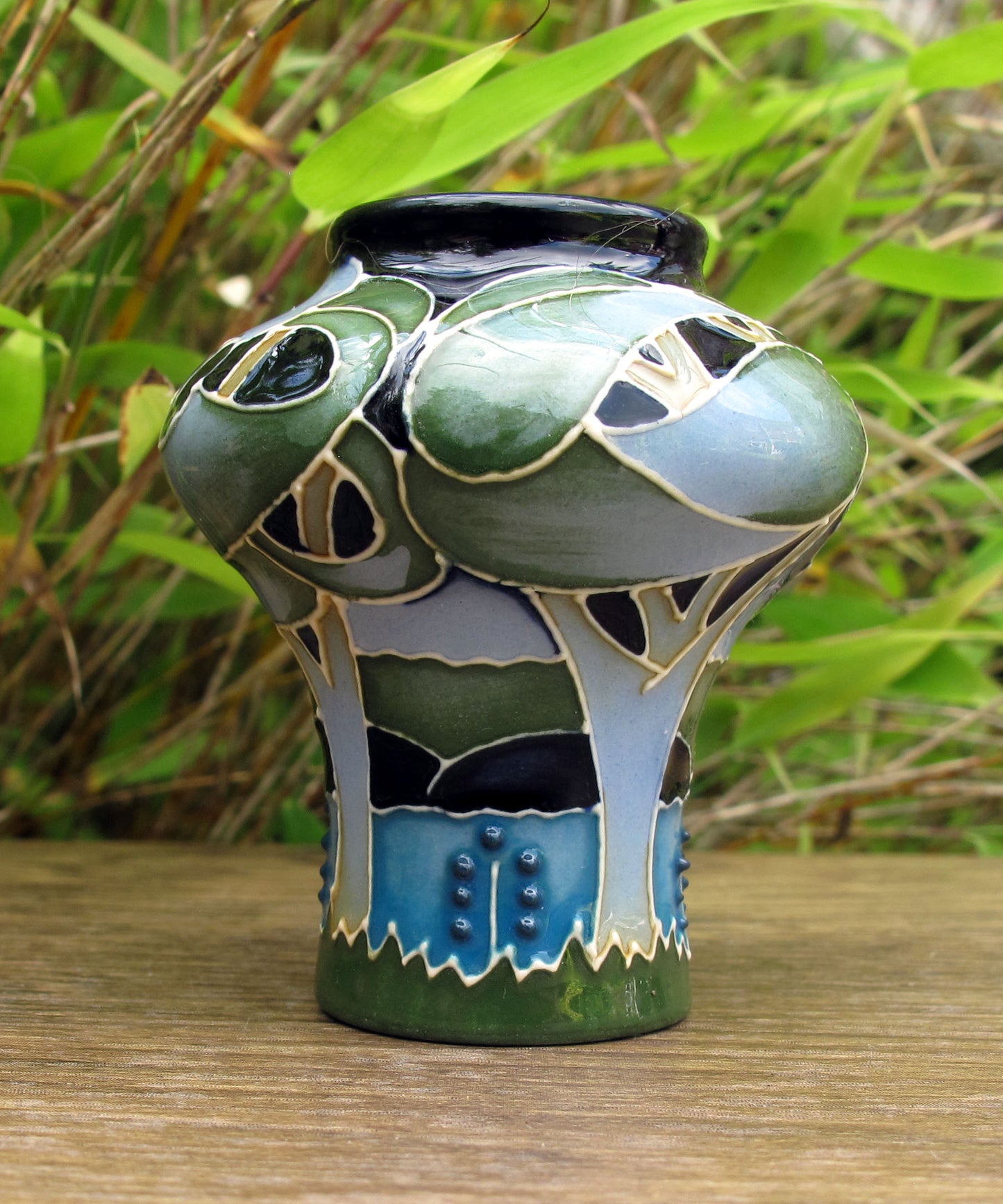 Moorcroft Exquisite SAPPHIRE BLUES Miniature Vase 98/2 Retail Price £295