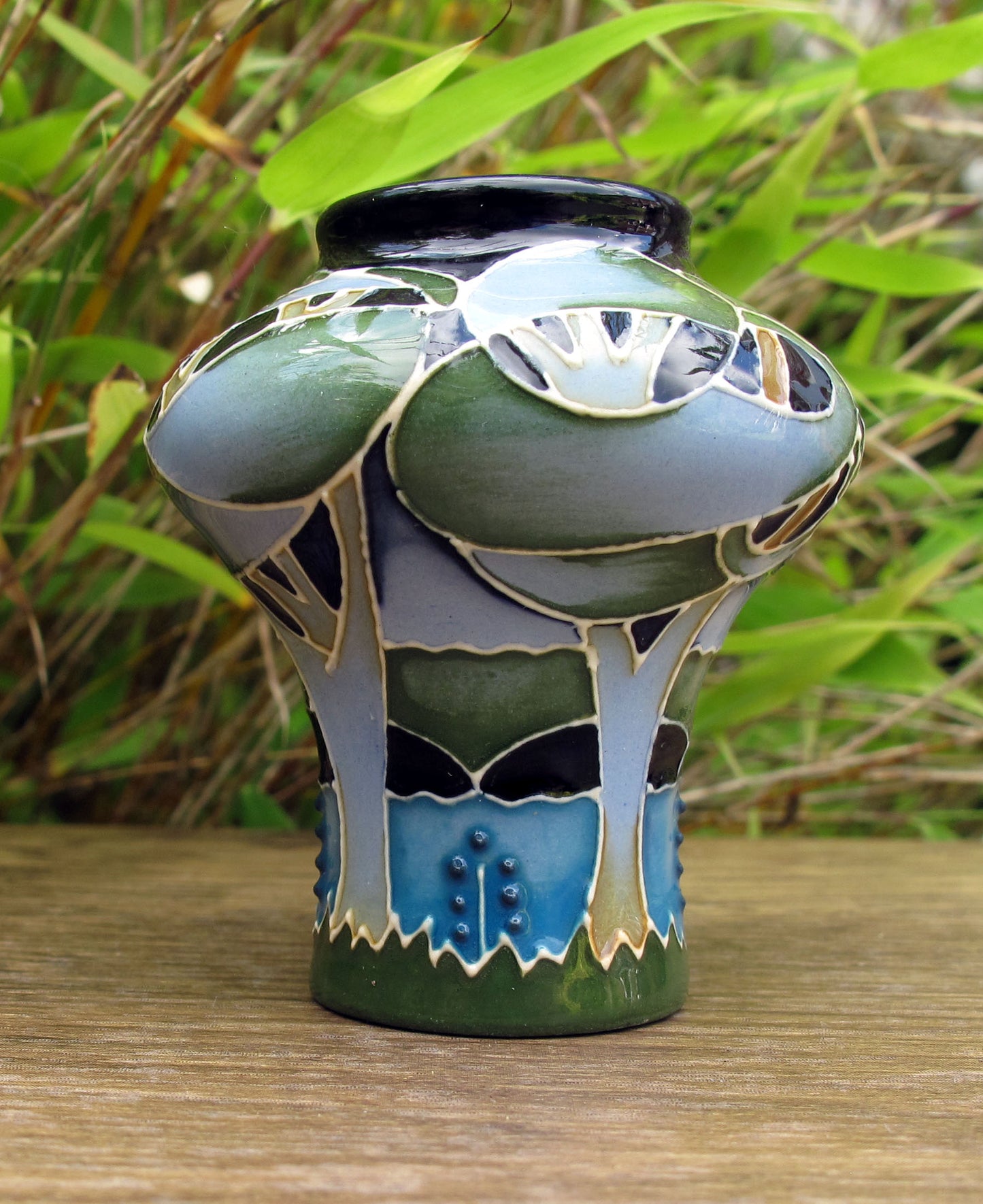 Moorcroft Exquisite SAPPHIRE BLUES Miniature Vase 98/2 Retail Price £295
