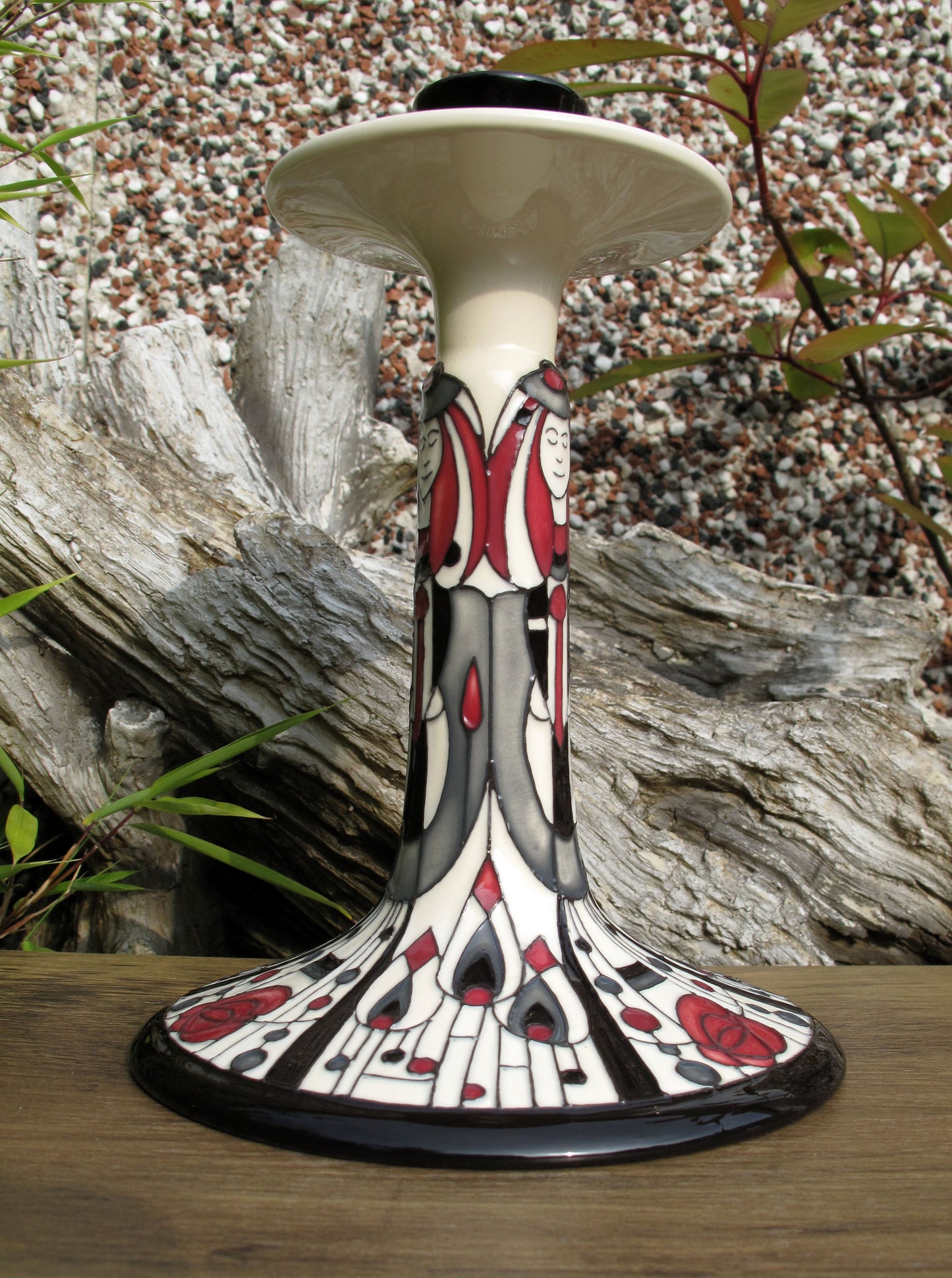 Moorcroft THE HEART OF THE ROSE 850/9 Limited Edition 1/10 Retail Price £595 CRM