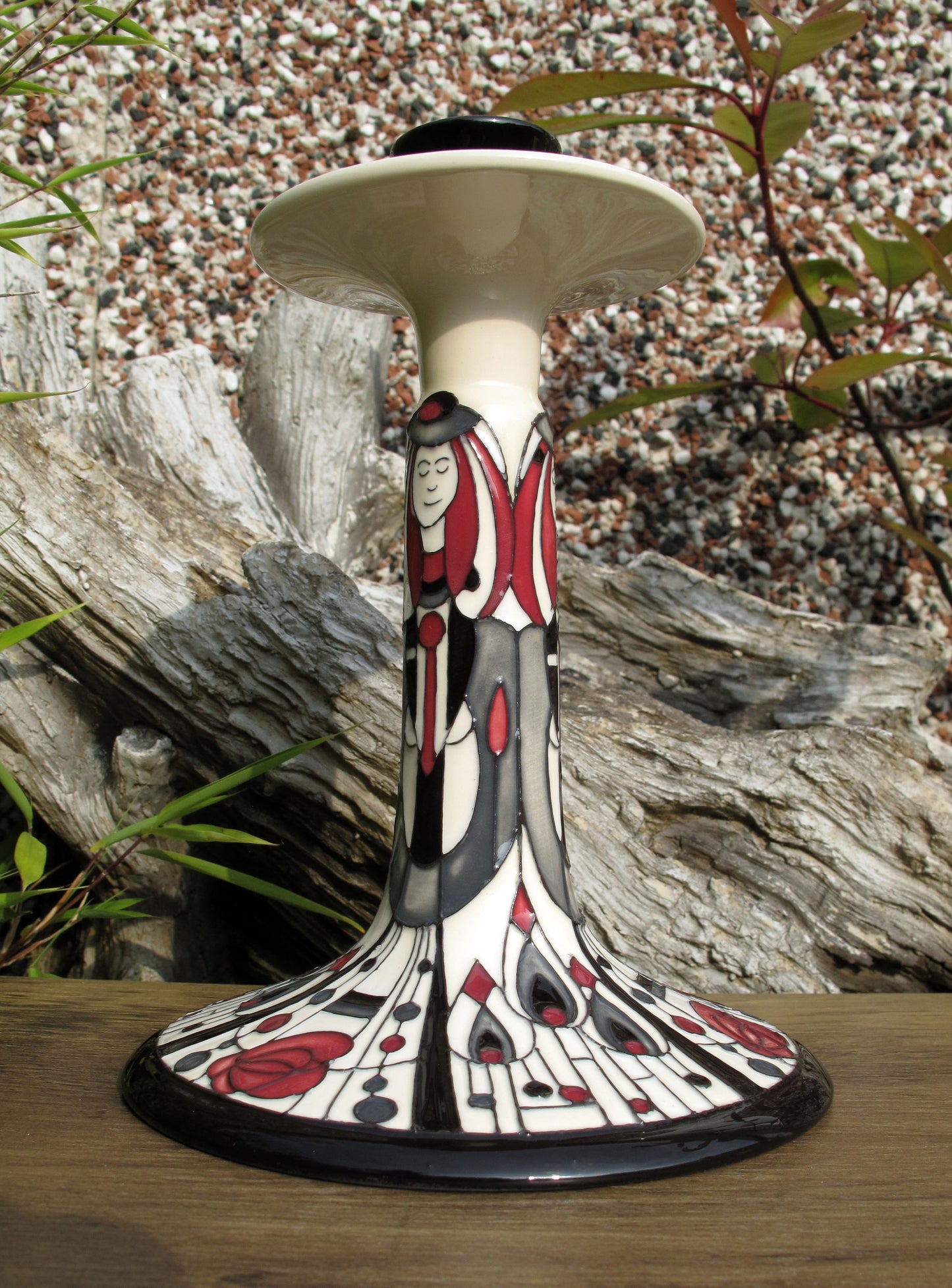 Moorcroft THE HEART OF THE ROSE 850/9 Limited Edition 1/10 Retail Price £595 CRM