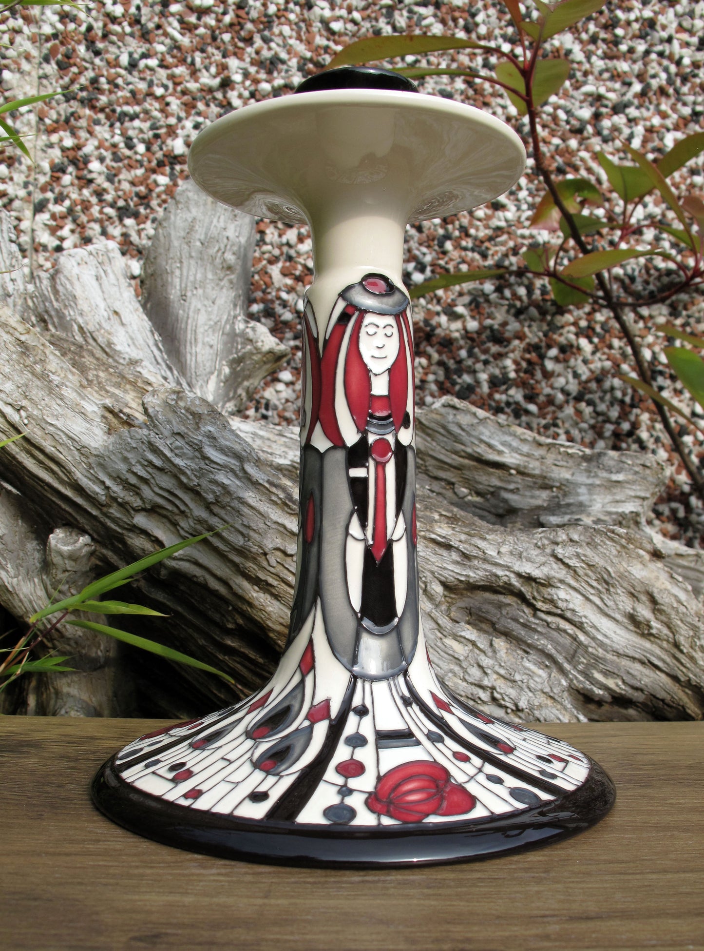 Moorcroft THE HEART OF THE ROSE 850/9 Limited Edition 1/10 Retail Price £595 CRM