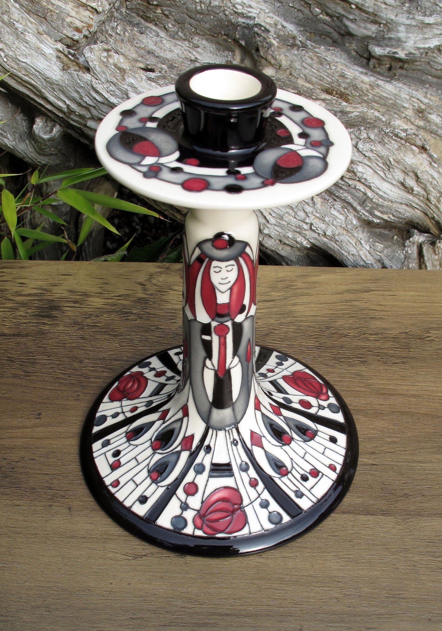 Moorcroft THE HEART OF THE ROSE 850/9 Limited Edition 1/10 Retail Price £595 CRM