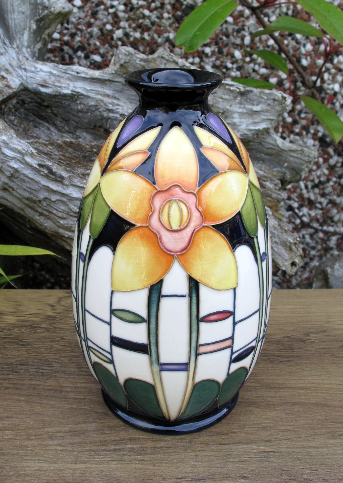 Moorcroft Very Rare MODERN DAFF Vase 119/7 Trial Date 25.3.25 Retail Price £430