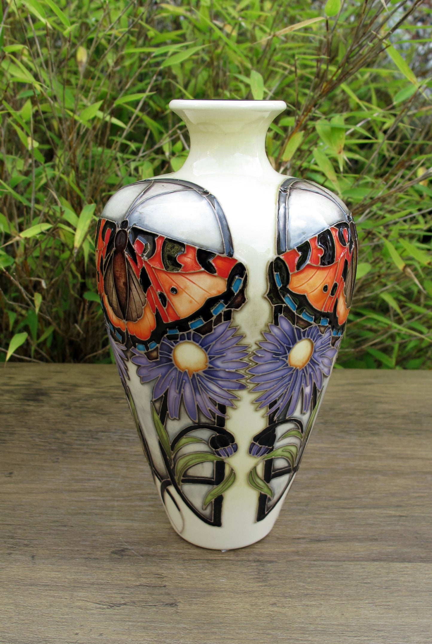 Moorcroft Very Rare TORTOISESELL MOTH Vase 72/6 Trial 23.5.24 Retail Price £595