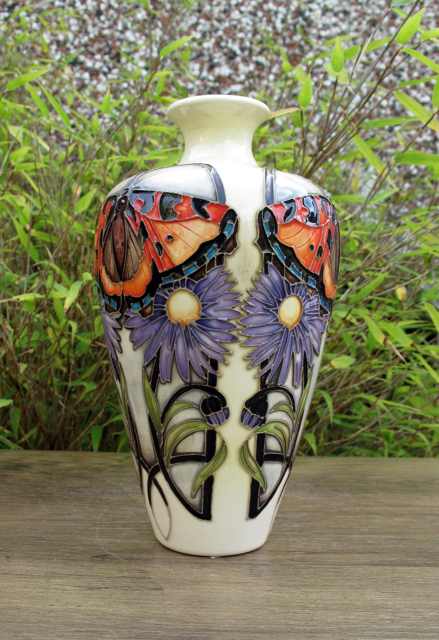 Moorcroft Very Rare TORTOISESELL MOTH Vase 72/6 Trial 23.5.24 Retail Price £595