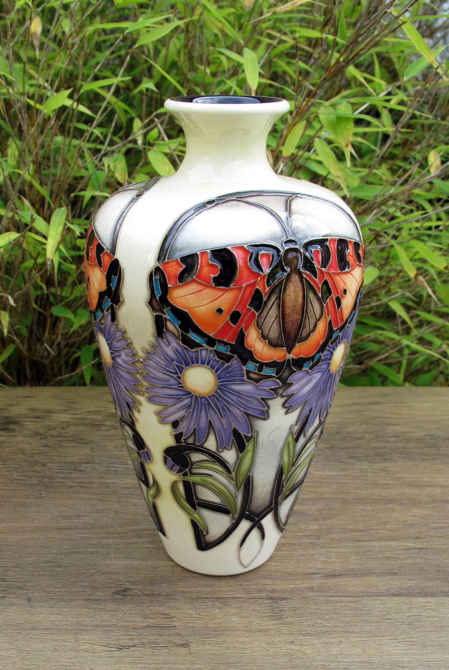 Moorcroft Very Rare TORTOISESELL MOTH Vase 72/6 Trial 23.5.24 Retail Price £595
