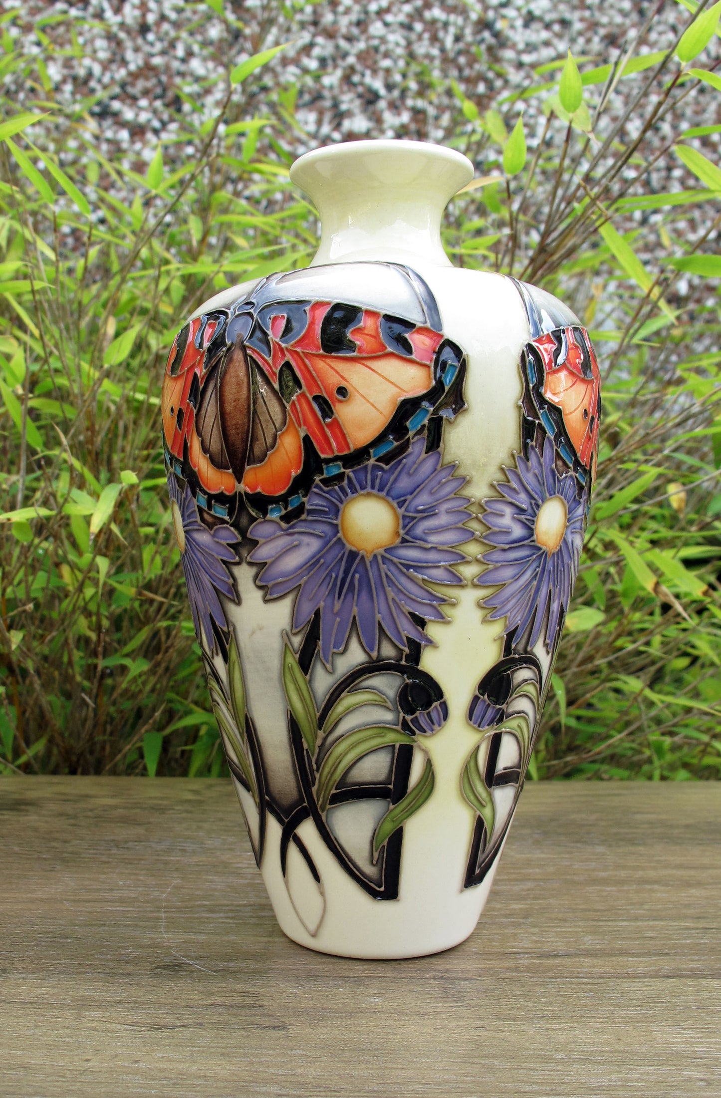 Moorcroft Very Rare TORTOISESELL MOTH Vase 72/6 Trial 23.5.24 Retail Price £595